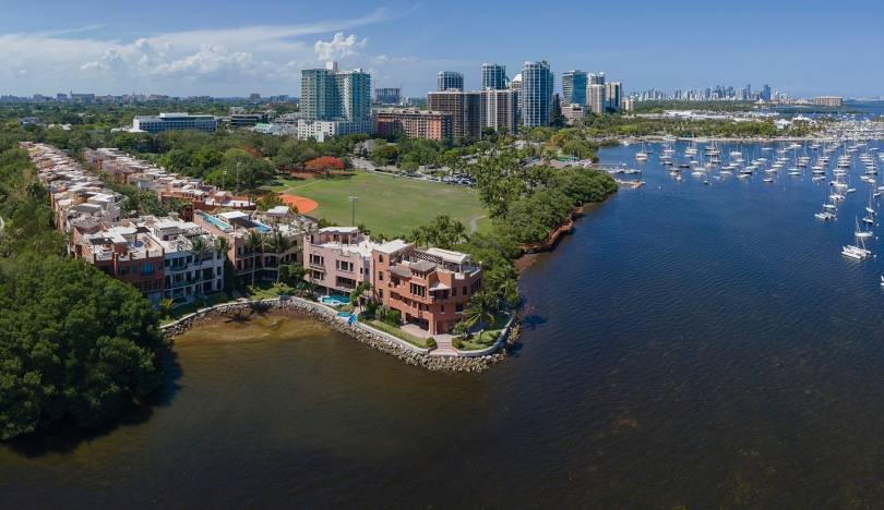 Portable Bathrooms in Coconut Grove, FL