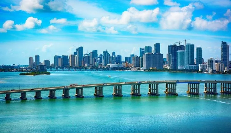 Portable Bathrooms in Miami, FL