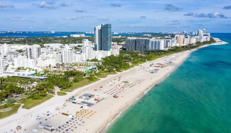 Portable Bathrooms in Miami Beach, FL