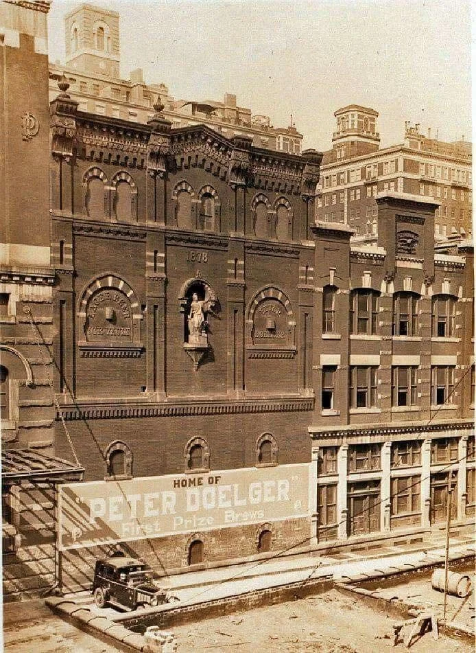 Learn about the rich history of THIRTEEN Midtown East breweries spanning the last 150 years&mdash;don&rsquo;t miss this captivating presentation on Thursday, September 17th at 6:30 PM at @greatsofcraft Midtown! Spots are limited, so secure your ticke