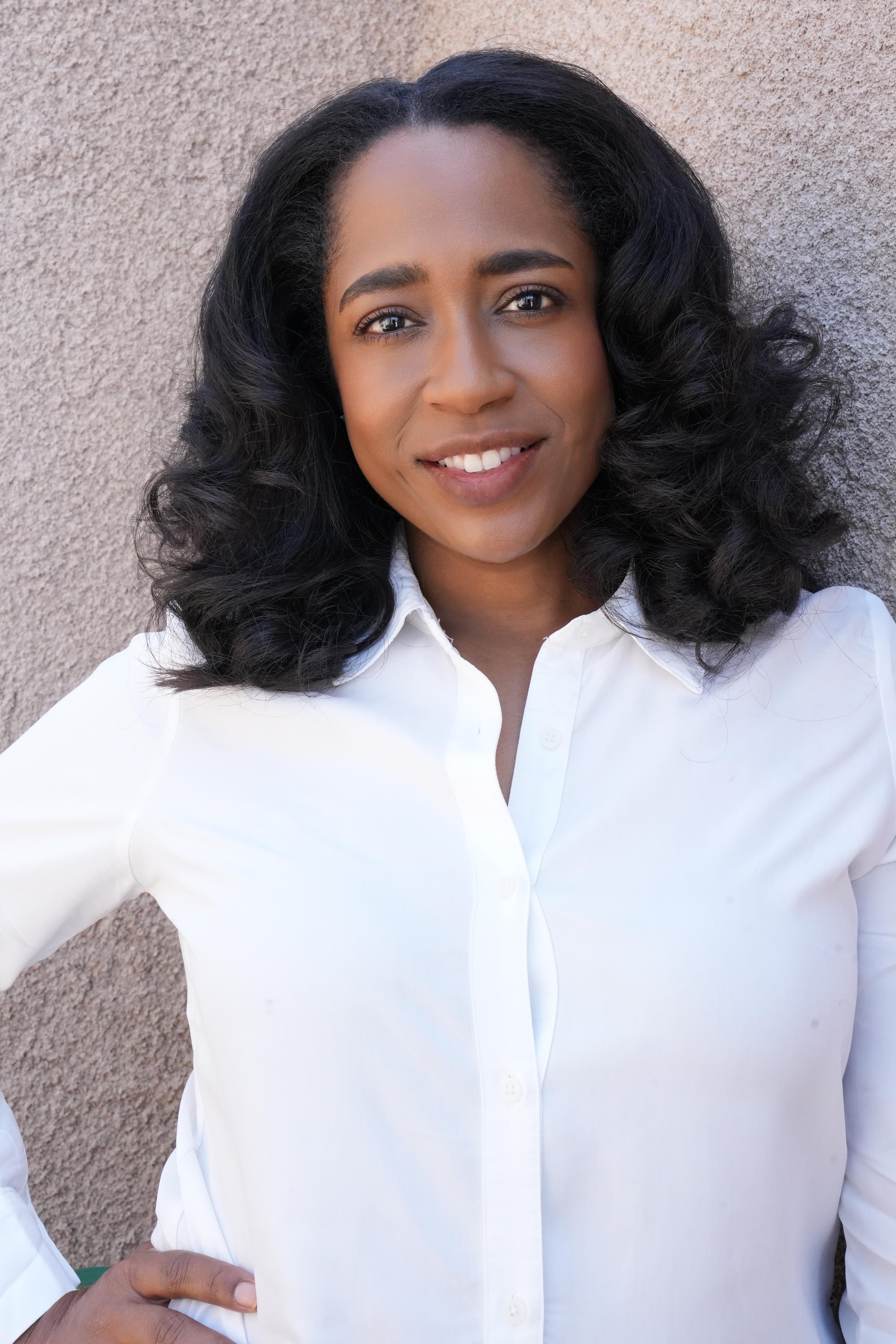 Shari Bihms-Ervin as "Narrator" in The Weight of Silence Live