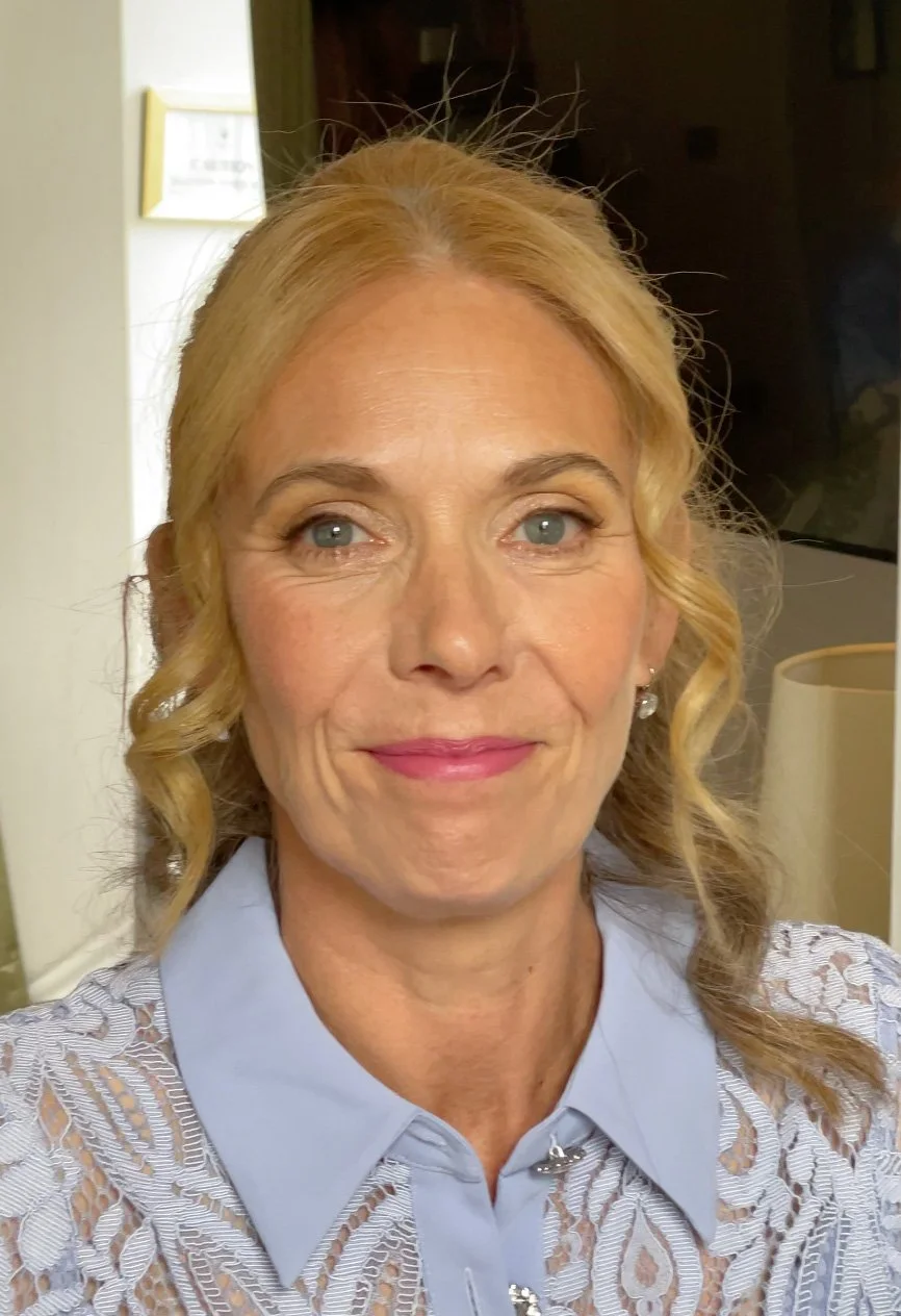 bright fun summery pink lip mother of the bride wedding guest makeup by London bridal makeup artist Molly dickson
