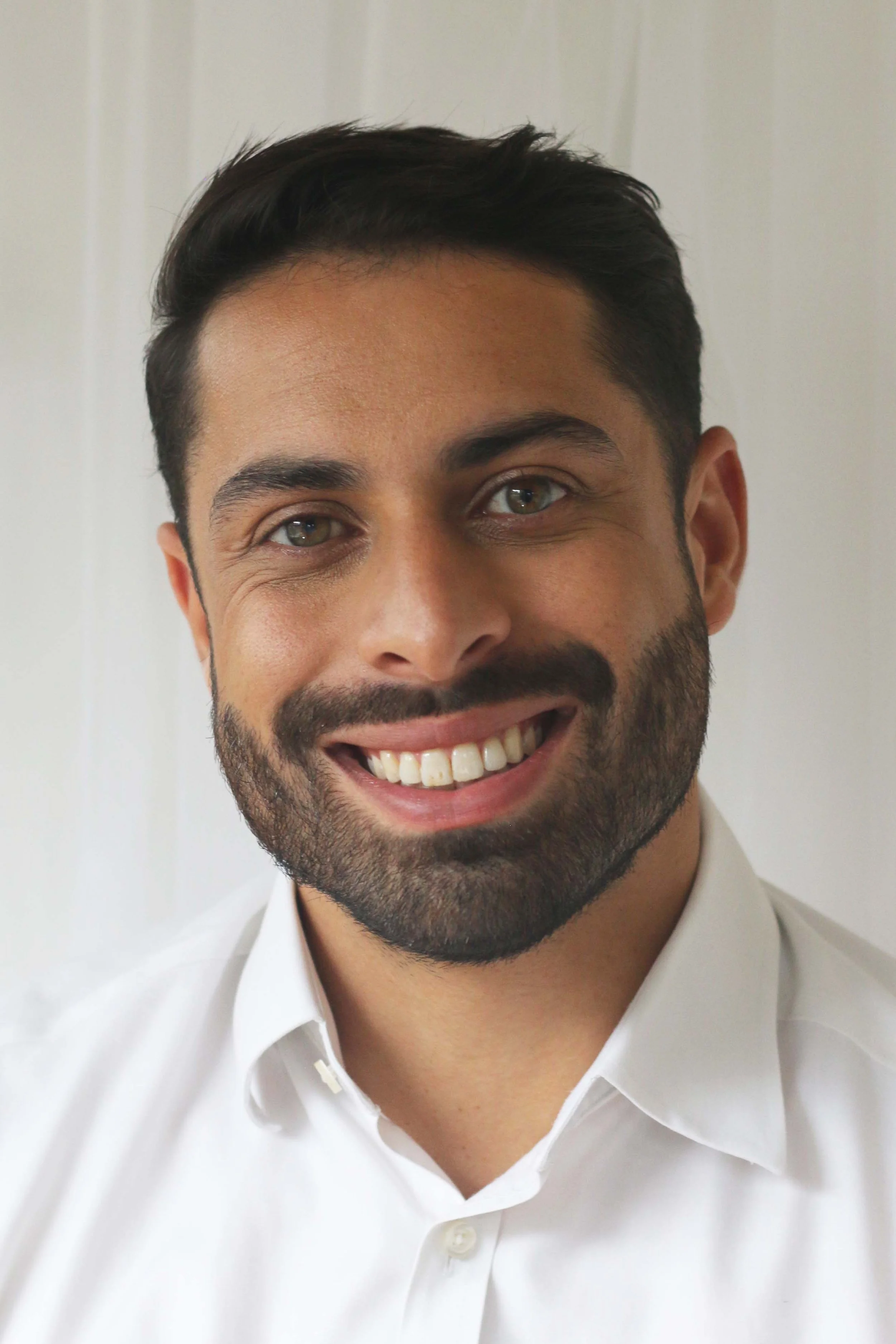 natural undetectable male makeup grooming for wedding groom by London bridal makeup artist Molly dickson