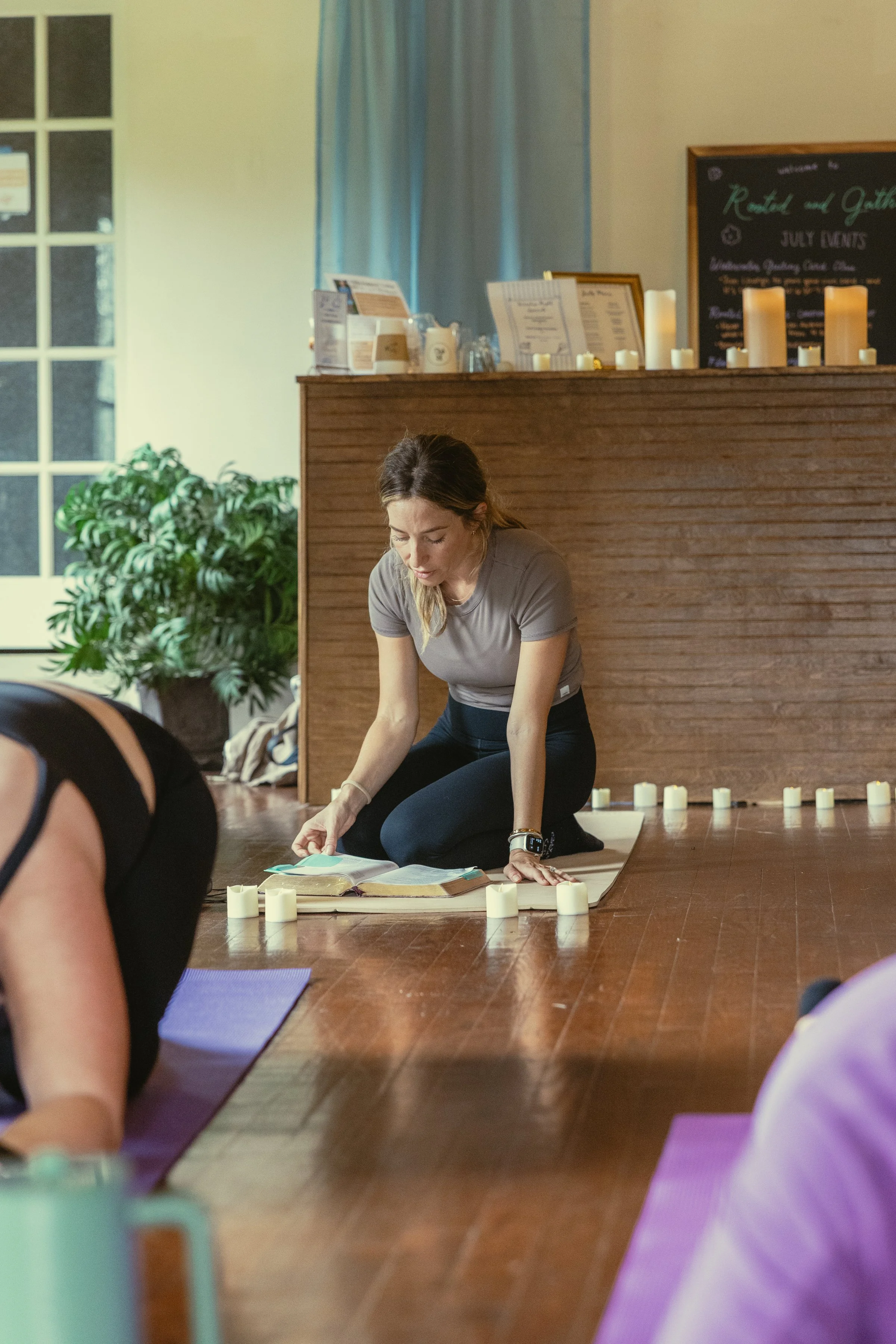 20260725@rootedphotographs_pilatesandprayer-5526.jpg