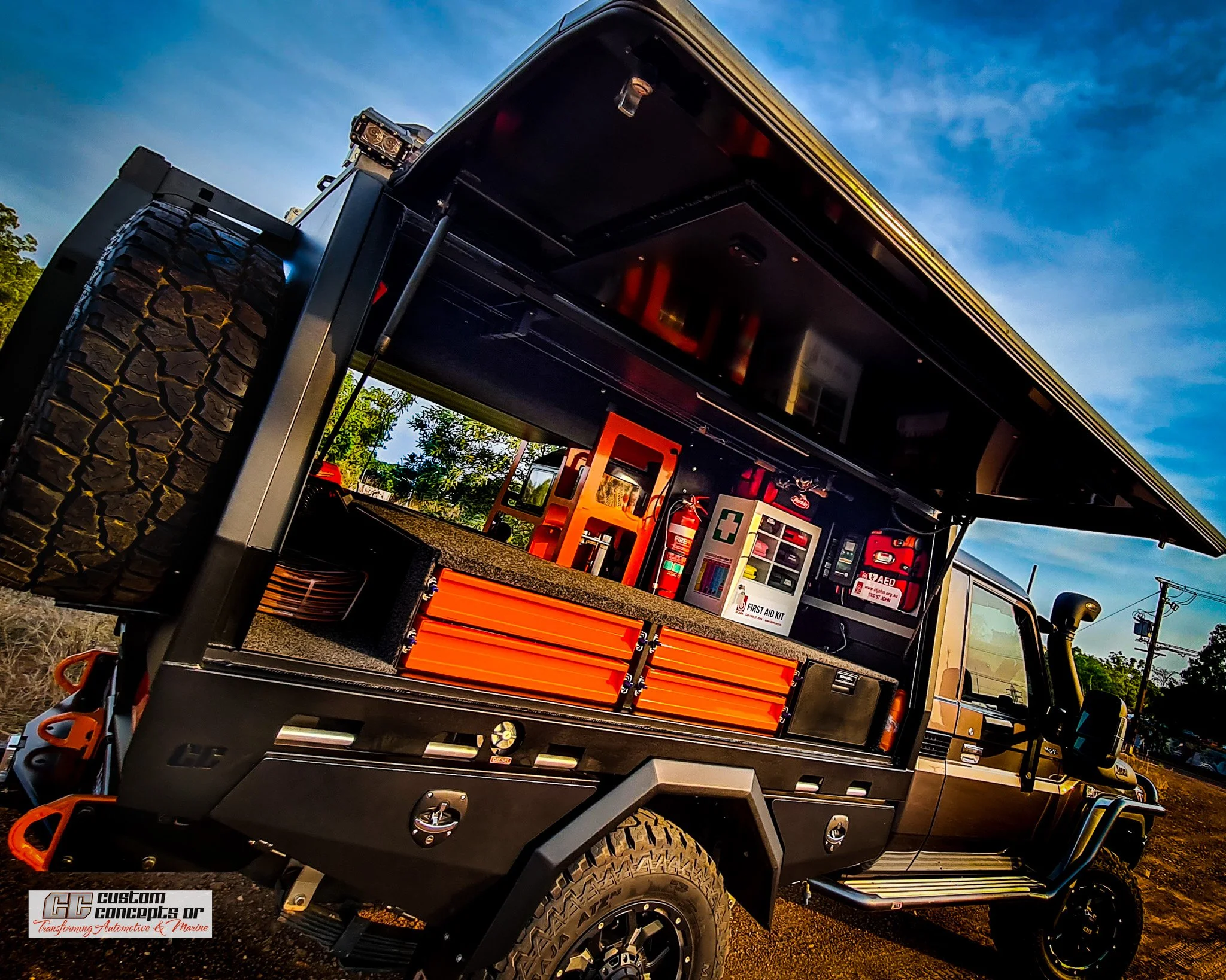 What Sets a Purpose-Built Tray or Canopy Apart in 2026