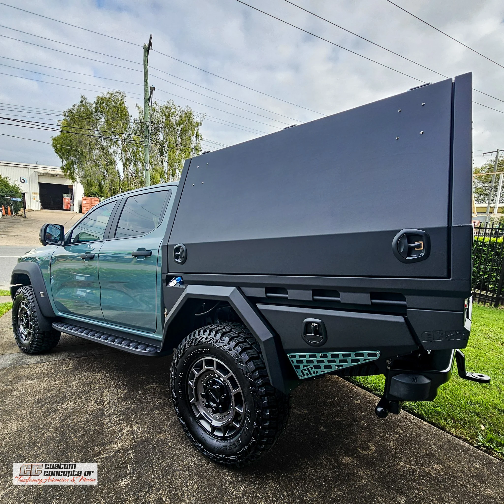 Ford Super Duty fitted with a custom aluminium chassis-mounted module, built in Brisbane for heavy-duty touring and remote travel by Custom Concepts Off-Road.