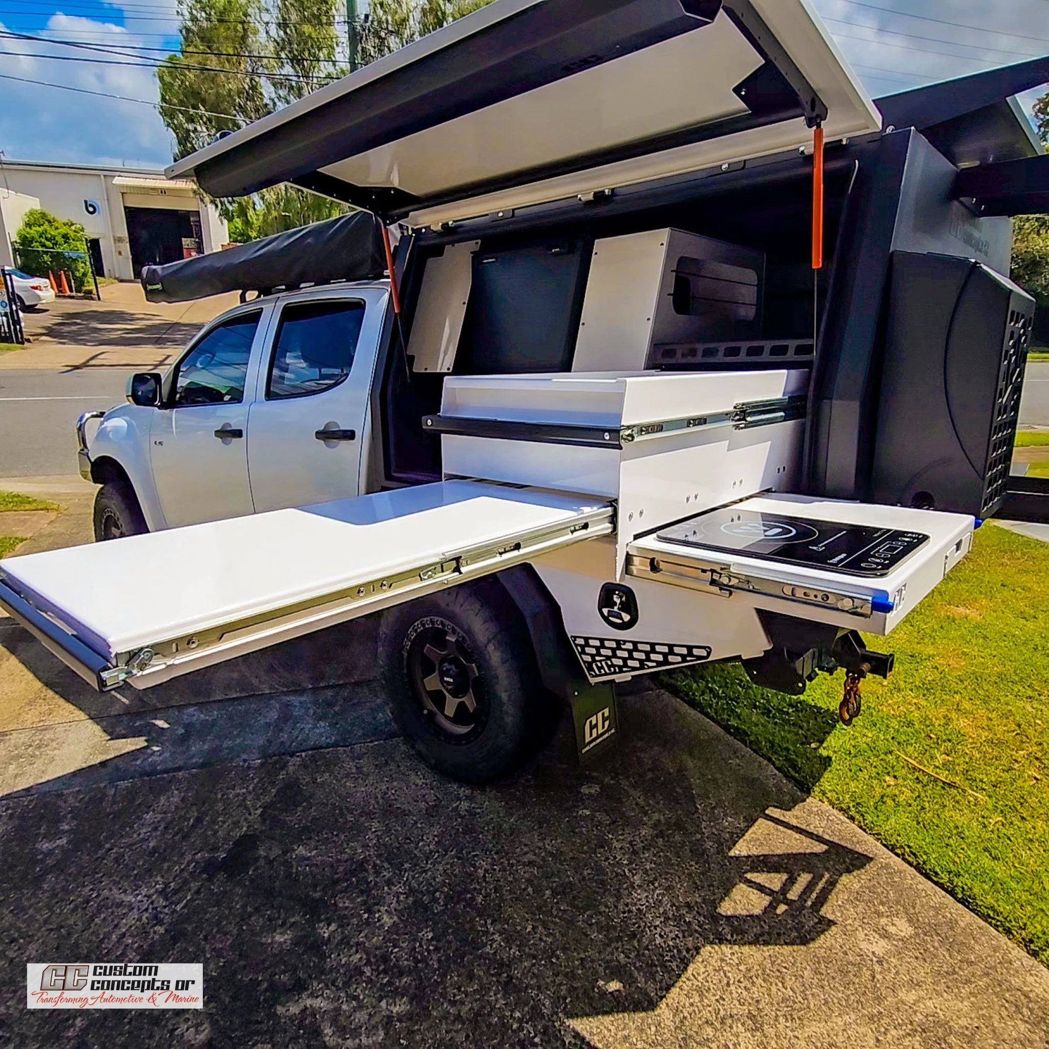 aluminium-canopy-kitchen-induction cooktop.jpg.jpg