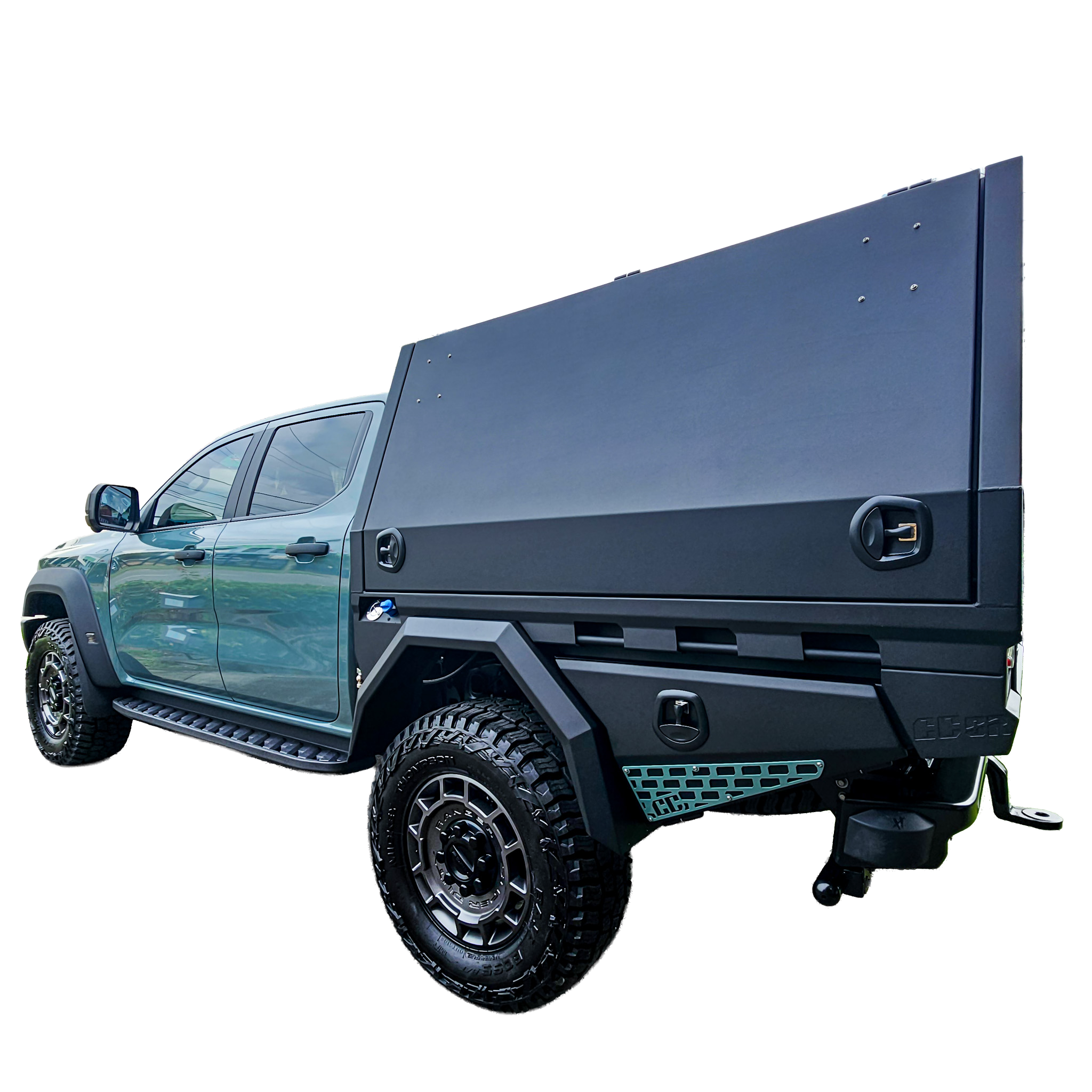 Ford Super Duty fitted with a custom aluminium chassis-mounted module by Custom Concepts Off-Road in Brisbane featuring full-height gullwing doors, premium storage and Australian-made fabrication.