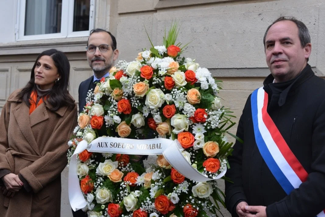 &Agrave; l&rsquo;occasion de la Journ&eacute;e internationale pour l&rsquo;&eacute;limination de la violence &agrave; l&rsquo;&eacute;gard des femmes, l&rsquo;ambassade de la R&eacute;publique dominicaine en France a d&eacute;pos&eacute; une gerbe en