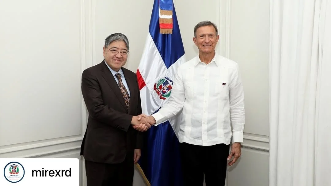 Get @reshare_app &bull; @mirexrd El canciller Roberto &Aacute;lvarez recibi&oacute; en su despacho al Sr. Yasushi Masaki, secretario general adjunto de la Organizaci&oacute;n para la Cooperaci&oacute;n y el Desarrollo Econ&oacute;mico (OCDE), con qui