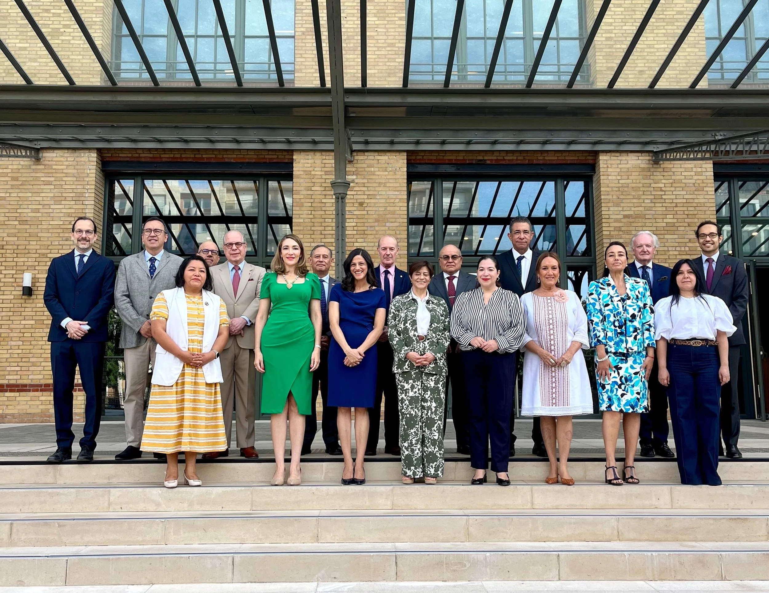 Le 13 juillet dernier, l&rsquo;ambassadeur David Puig a particip&eacute; &agrave; un &eacute;change entre les ambassadeurs d&rsquo;Am&eacute;rique latine et des Cara&iuml;bes accr&eacute;dit&eacute;s en France et Mme &Eacute;l&eacute;onore Caroit, mi
