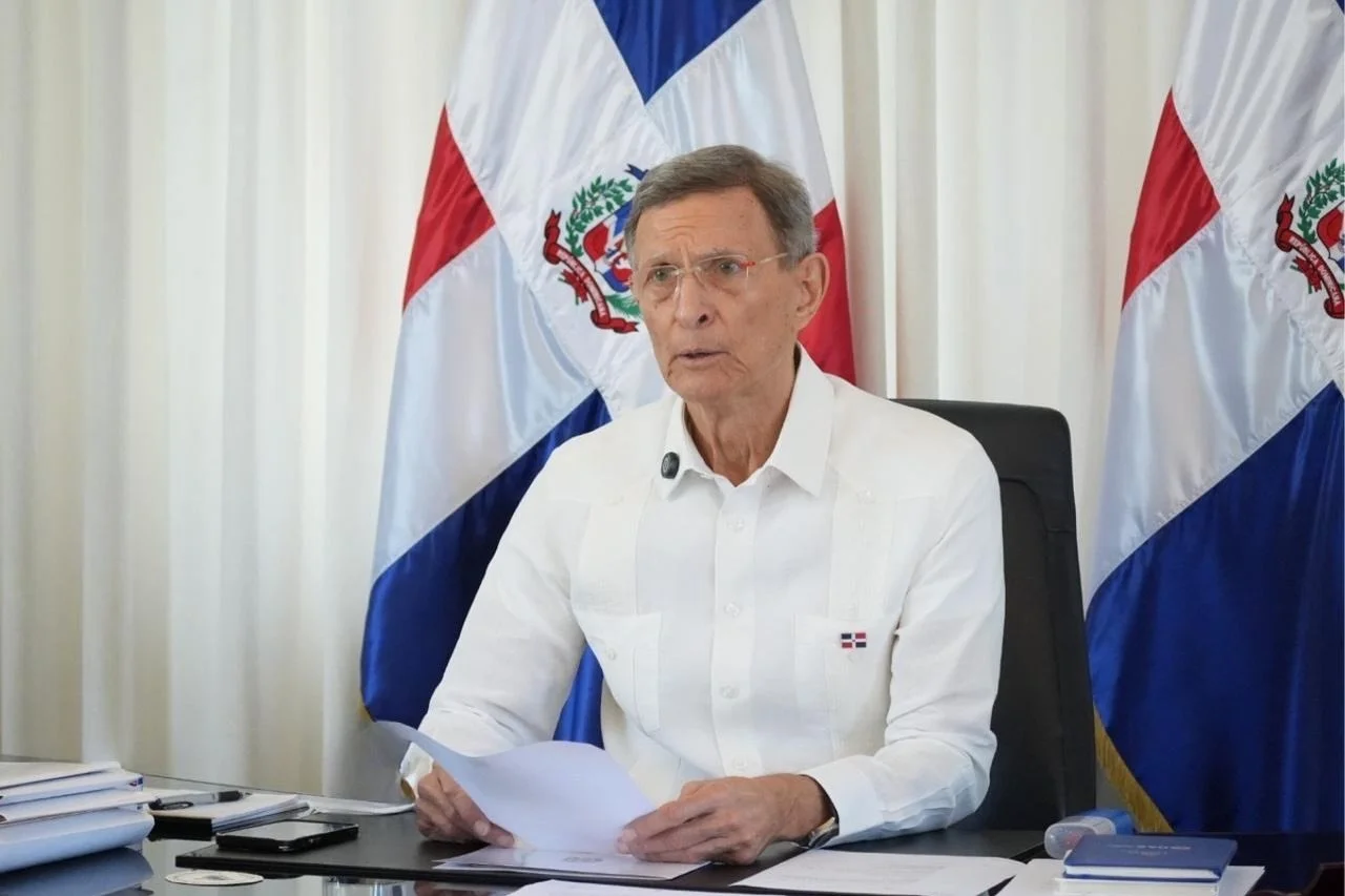 Roberto &Aacute;lvarez concluye seis a&ntilde;os de gesti&oacute;n al frente del Ministerio de Relaciones Exteriores

Santo Domingo de Guzm&aacute;n, Rep&uacute;blica Dominicana.&ndash; Roberto &Aacute;lvarez concluy&oacute; este domingo su gesti&oac