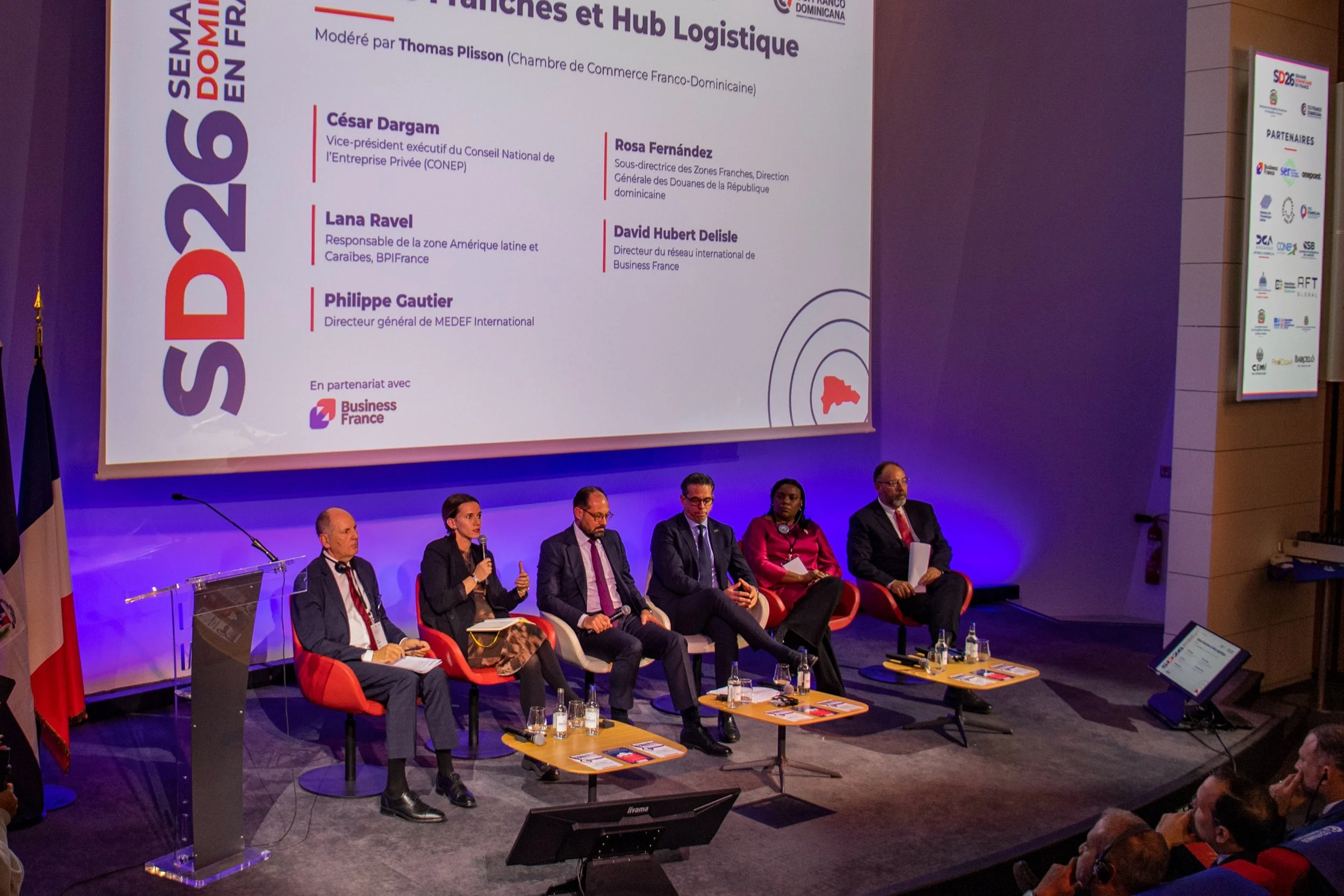 🇩🇴 La Rep&uacute;blica Dominicana estuvo en el centro de los intercambios en Business France, en una jornada dedicada a sus oportunidades de inversi&oacute;n, sus zonas francas y su potencial log&iacute;stico en el Caribe.

Participaron Daniel Artu