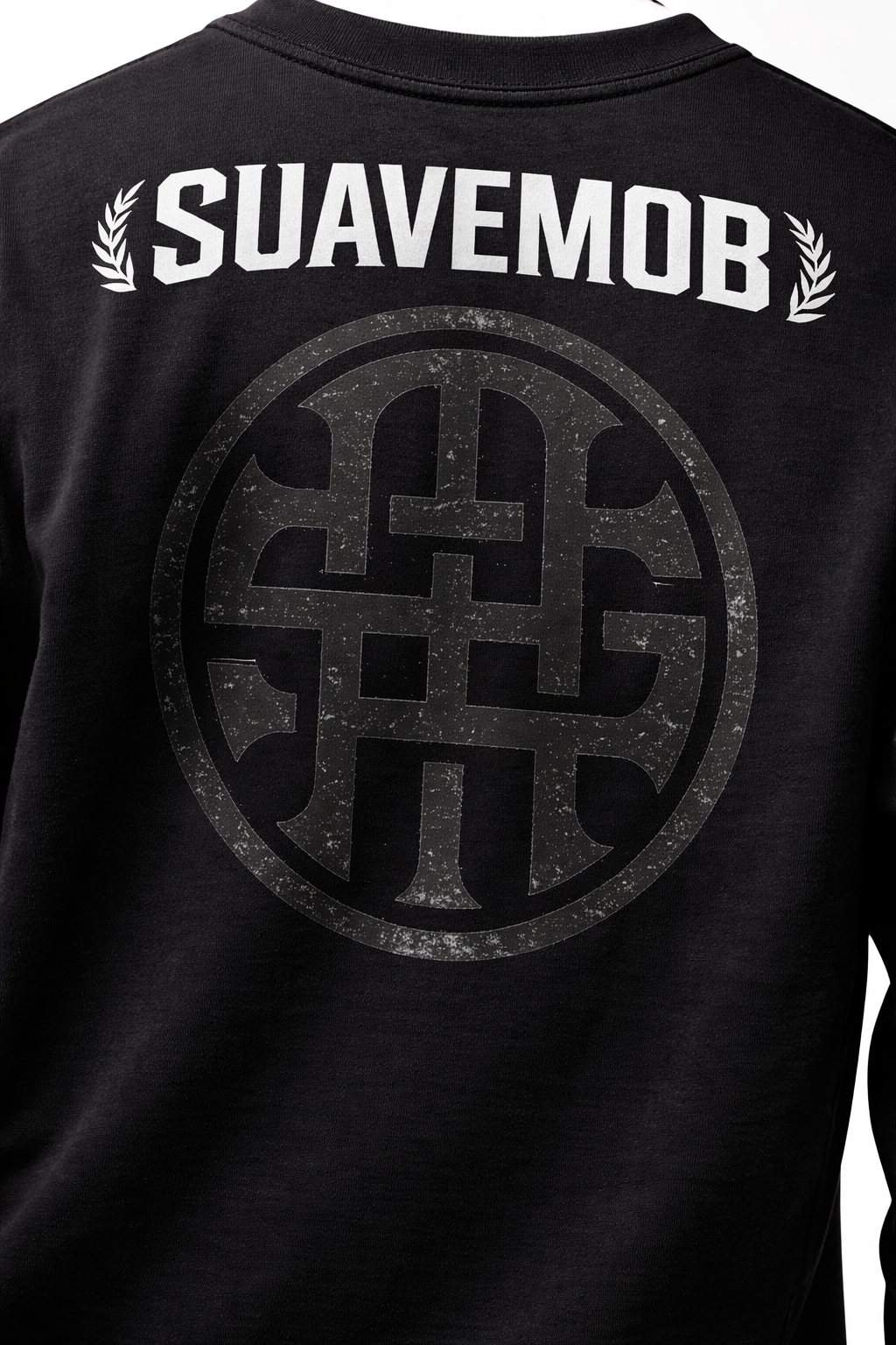 closeup_product_back_suaveskilegacytee.png