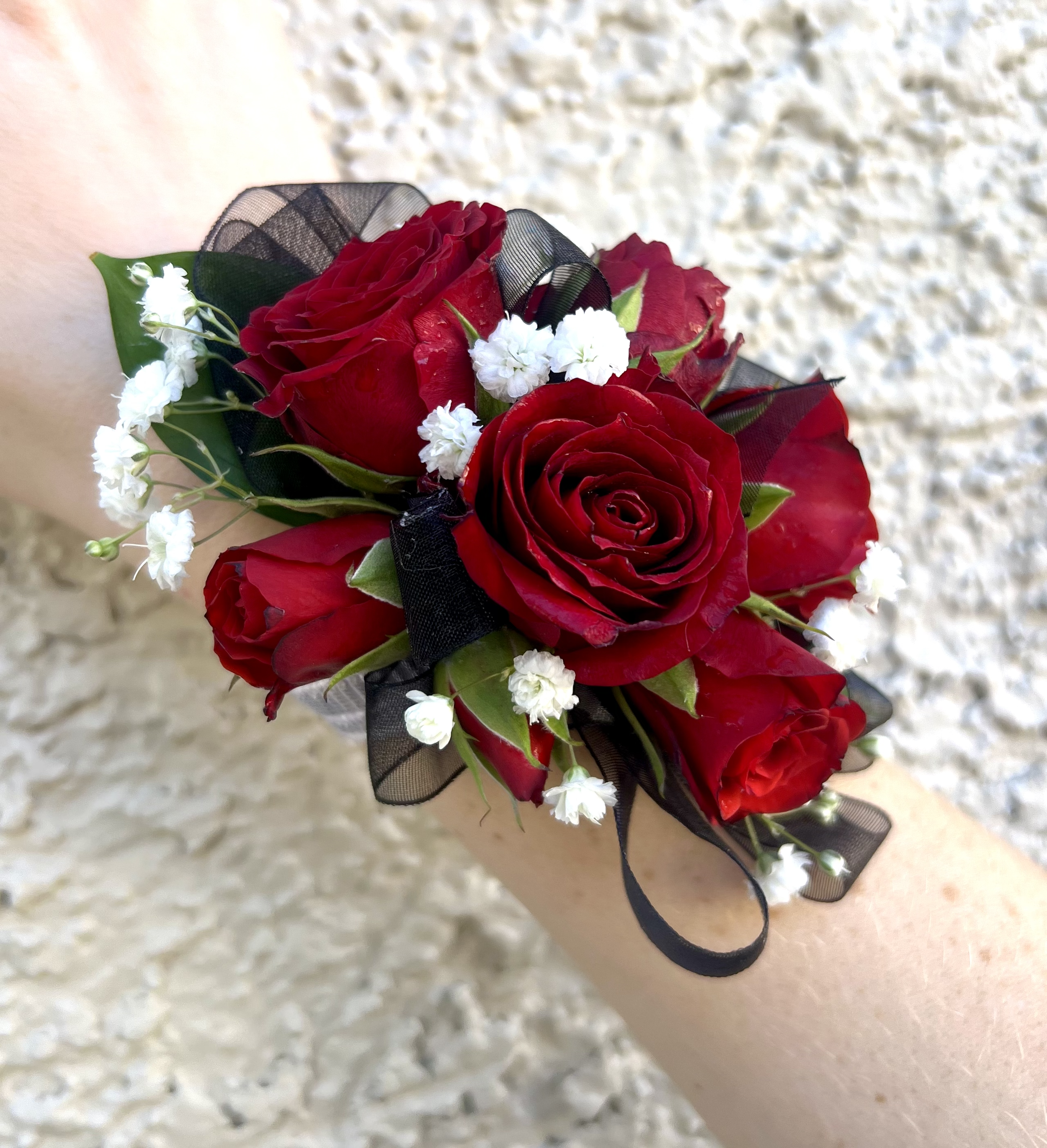 rose corsage.png