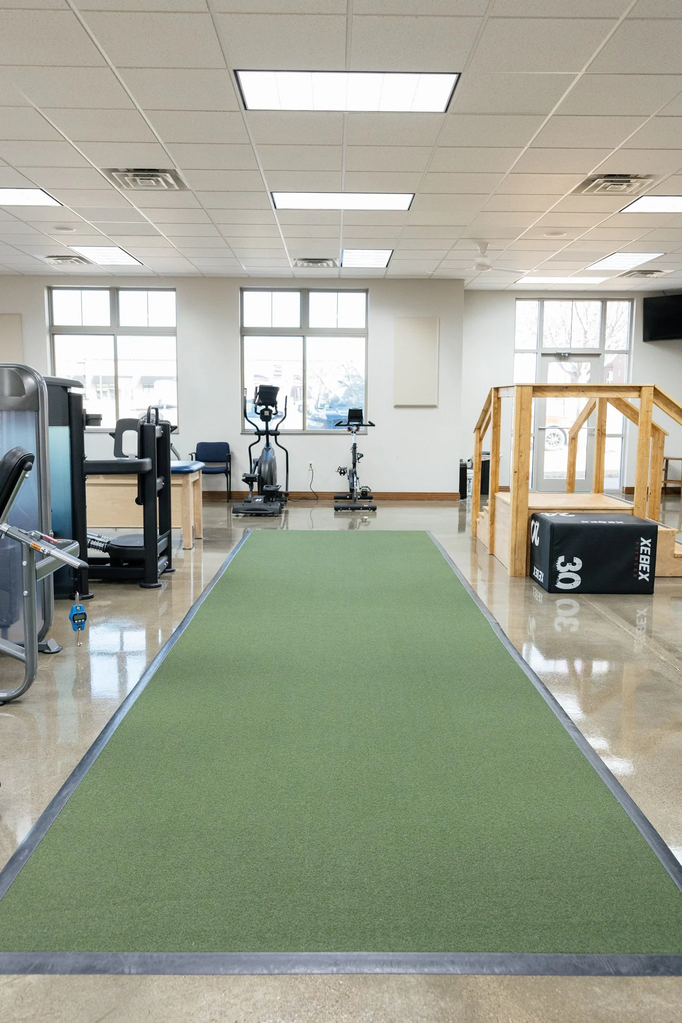 Dynamic Life PT Clinic, open space with Physical Therapy Equipment