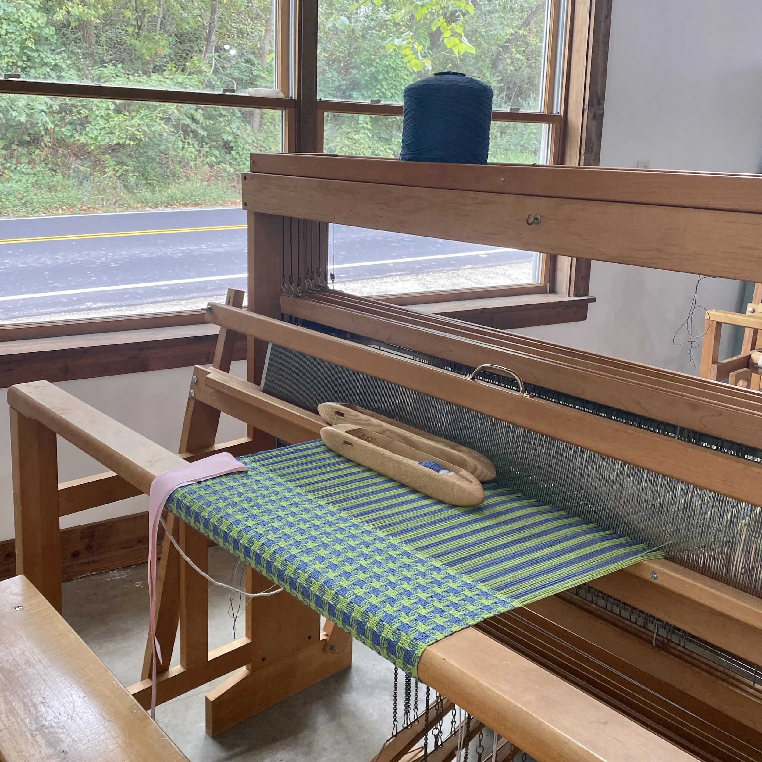 Workshop: Introduction to floor loom weaving