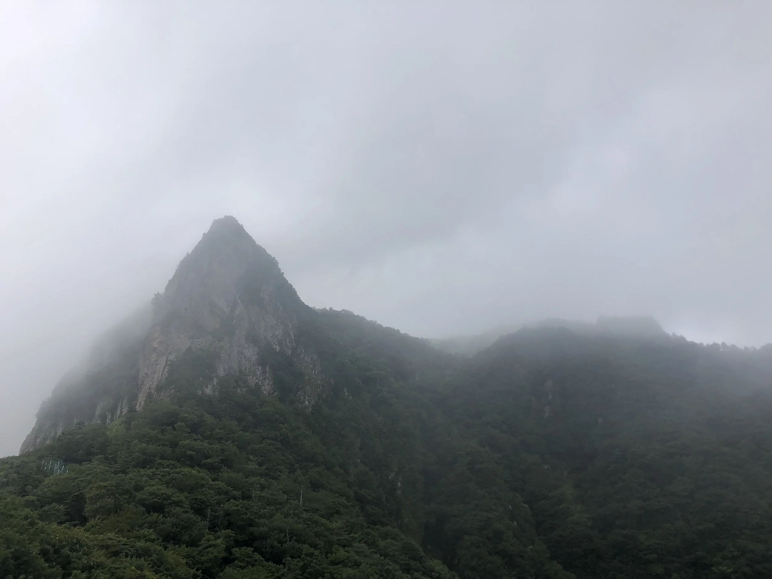 Moutain peak.JPG