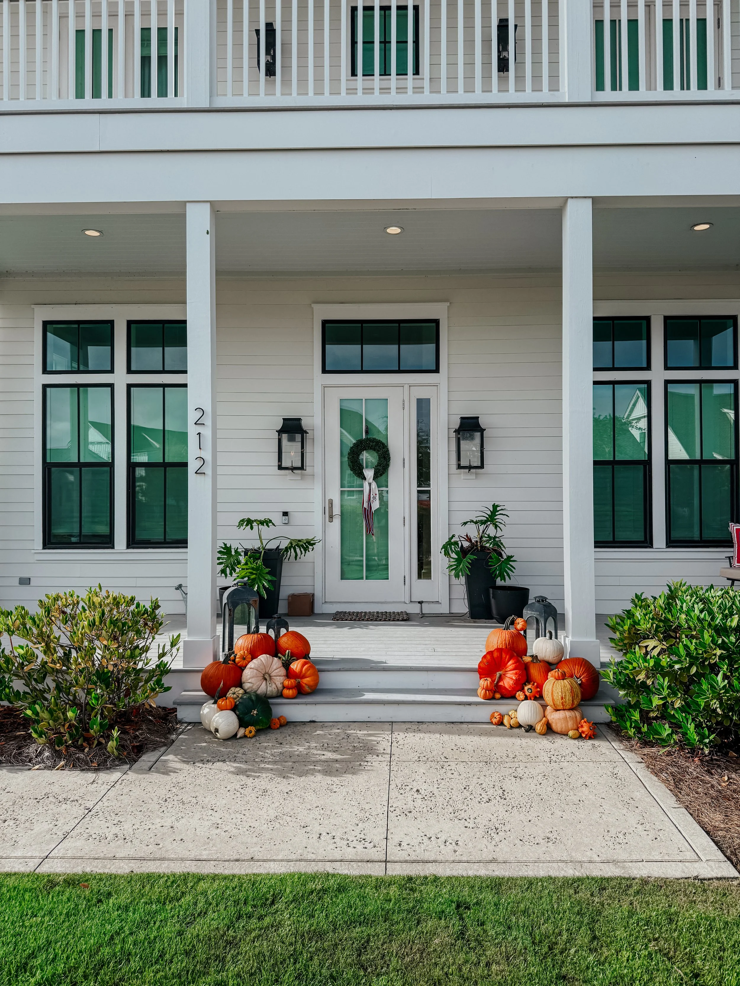 HPC Porch Pumpkins 2026 Season-72.jpg