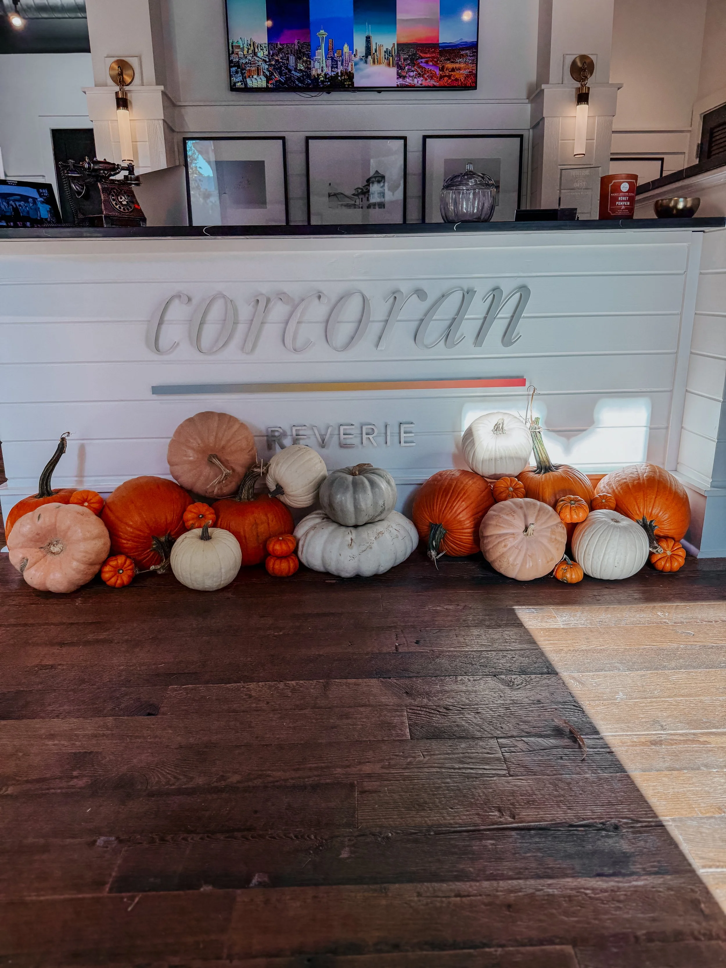 HPC Porch Pumpkins 2026 Season-52.jpg