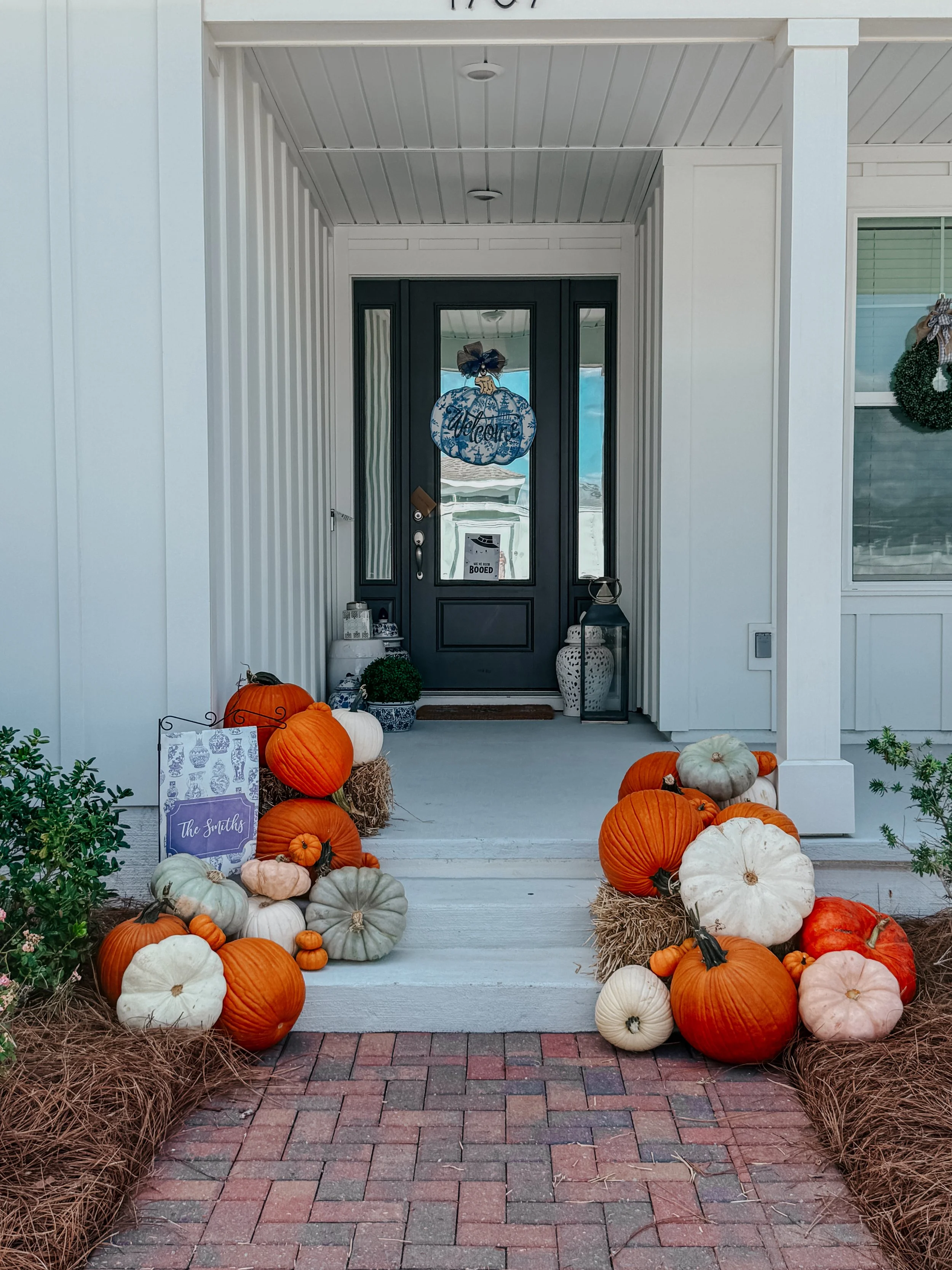 HPC Porch Pumpkins 2026 Season-09.jpg