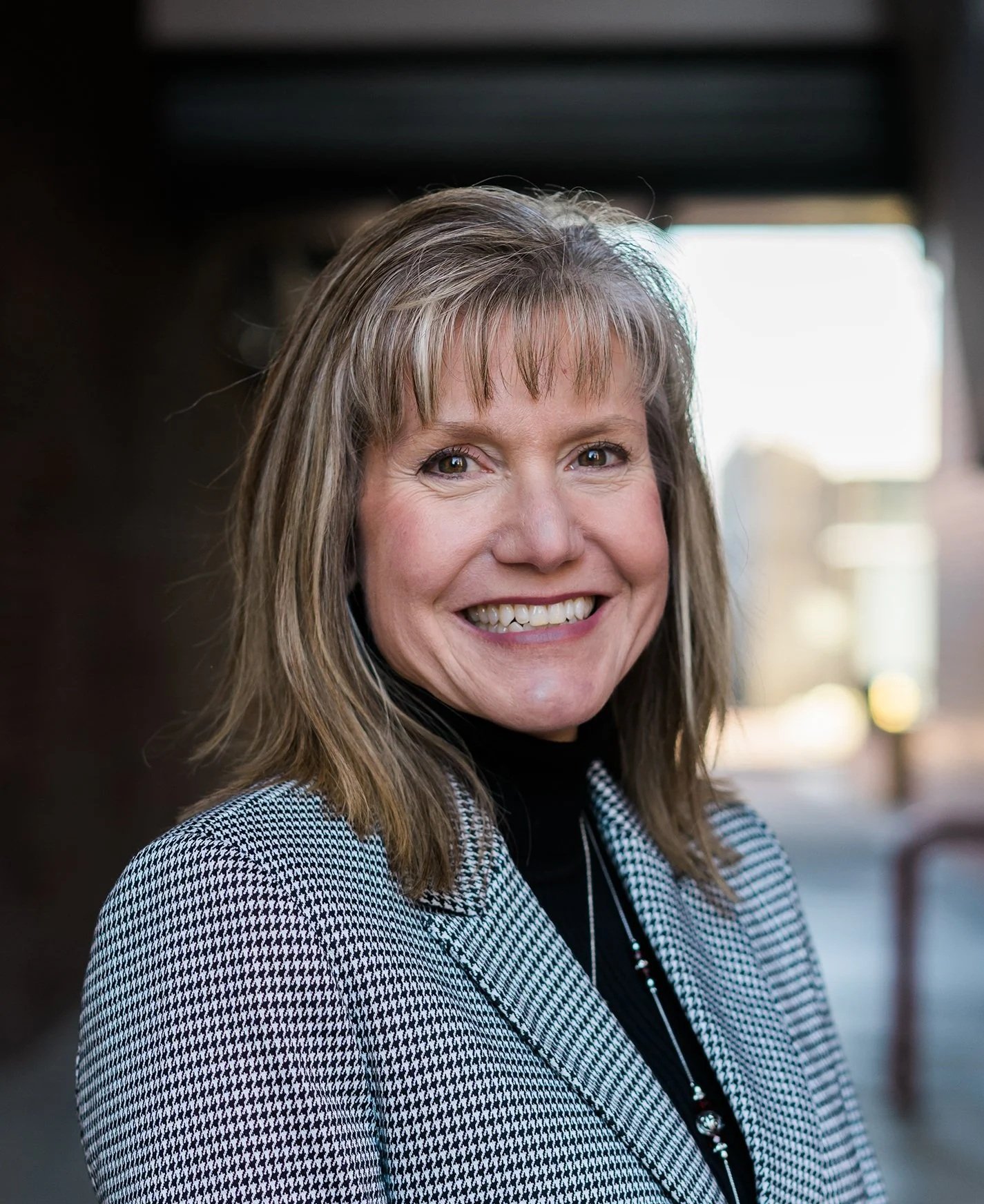 Kelly_A_Powell-Smith_headshot - Kelly Powell-Smith.jpg