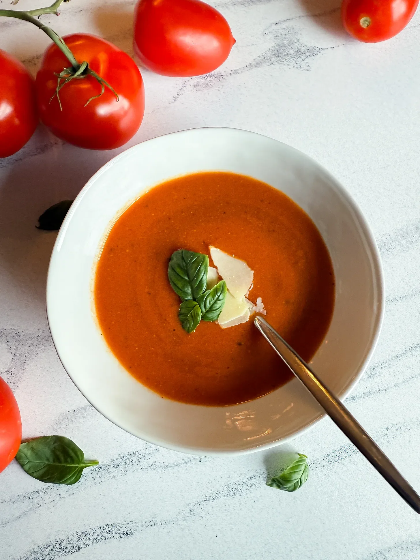 Roasted Tomato &amp; Red Pepper Soup