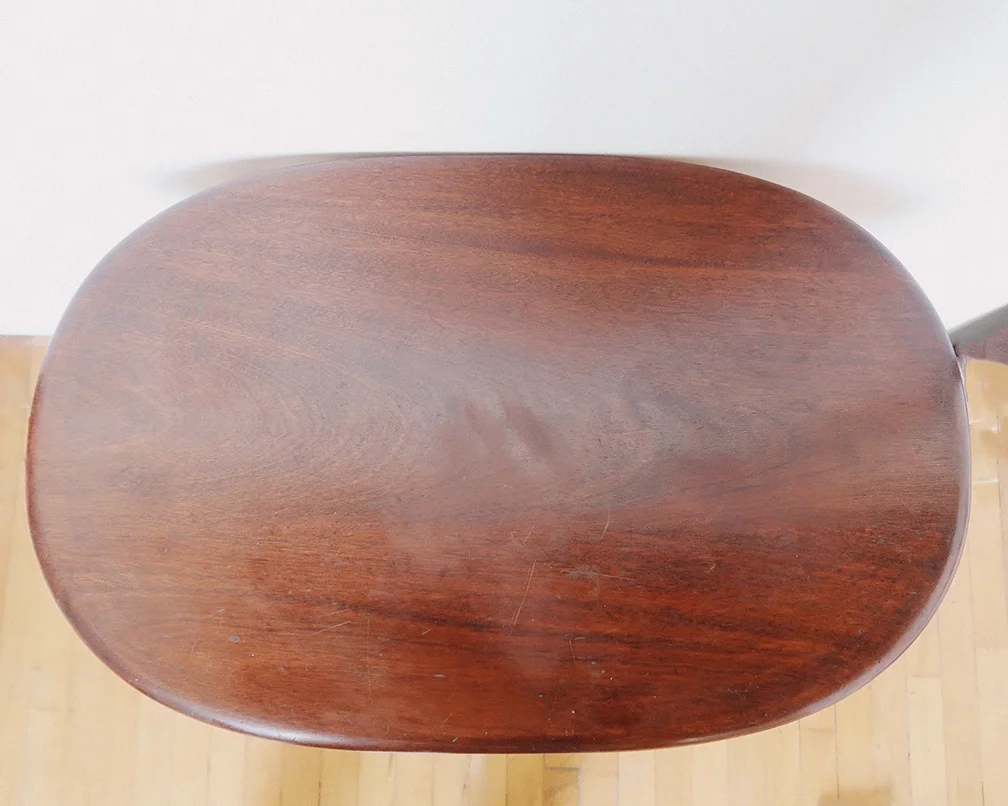 1930s-Queen-Anne-Mahogany-Oval-Side-Table_5.webp