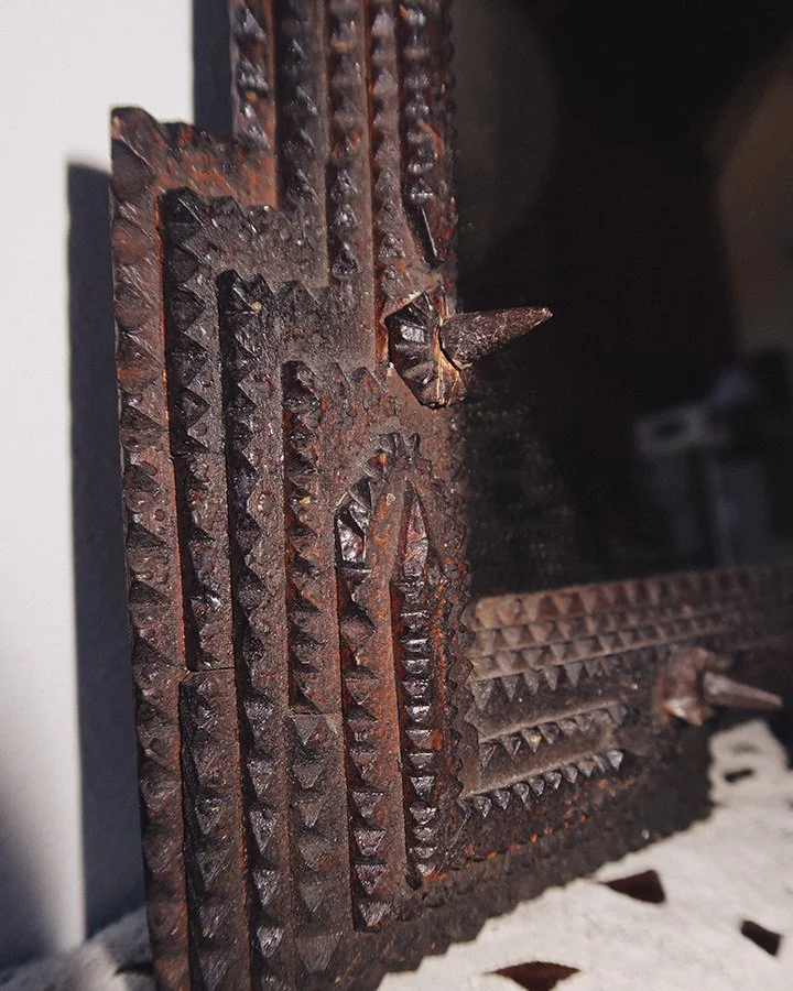 TheGarage_AntiqueHandCarvedTrampArtMirror13.jpg