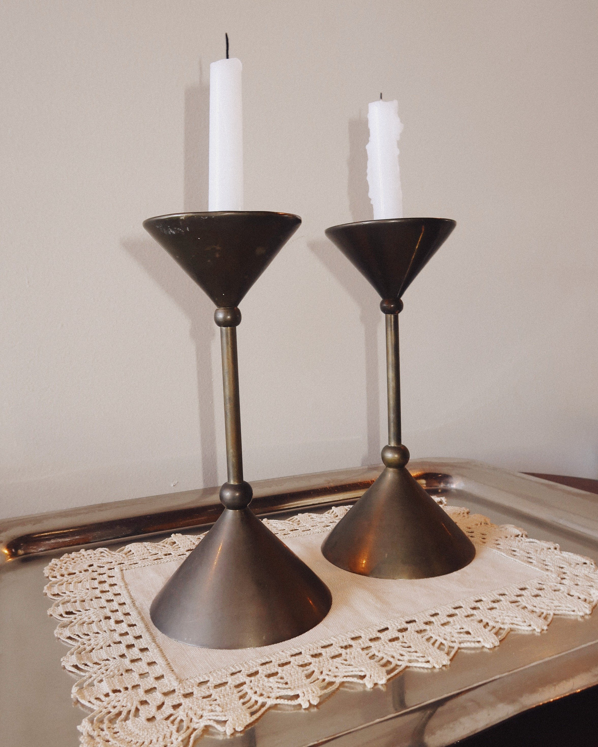 thegarage_1980s_memphis_style_brass_candlesticks_pair_11.jpeg