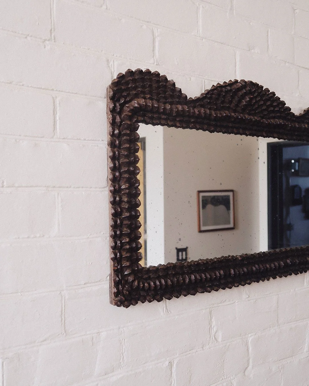 the-garage-pinecone-frame-mirror-detail-8.jpg