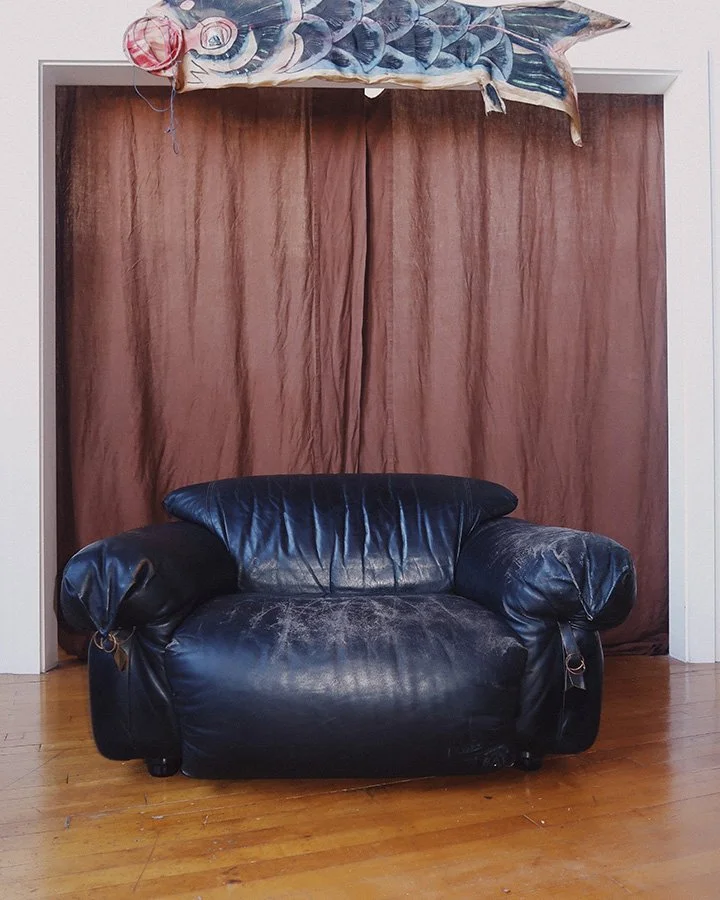 thegarage_cassina_sesann_armchair_frattini_italy_front 2.jpg