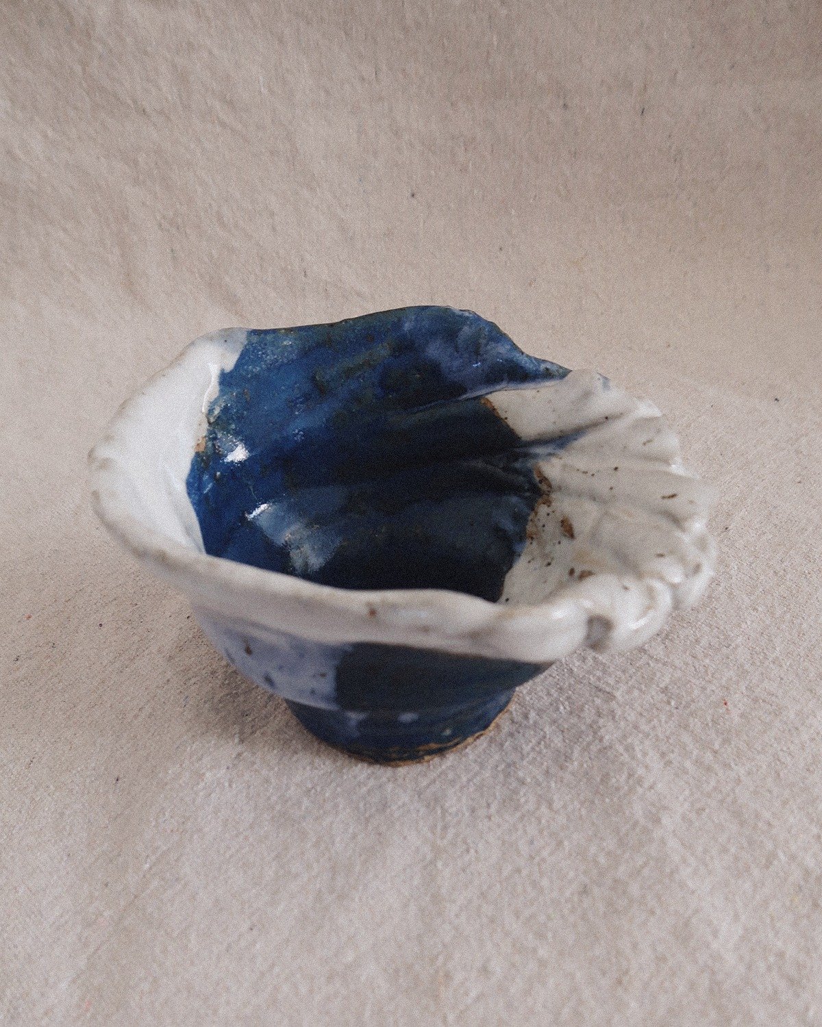 thegarage_handmade_ceramic_pinch_bowl_blue_white_7.jpeg
