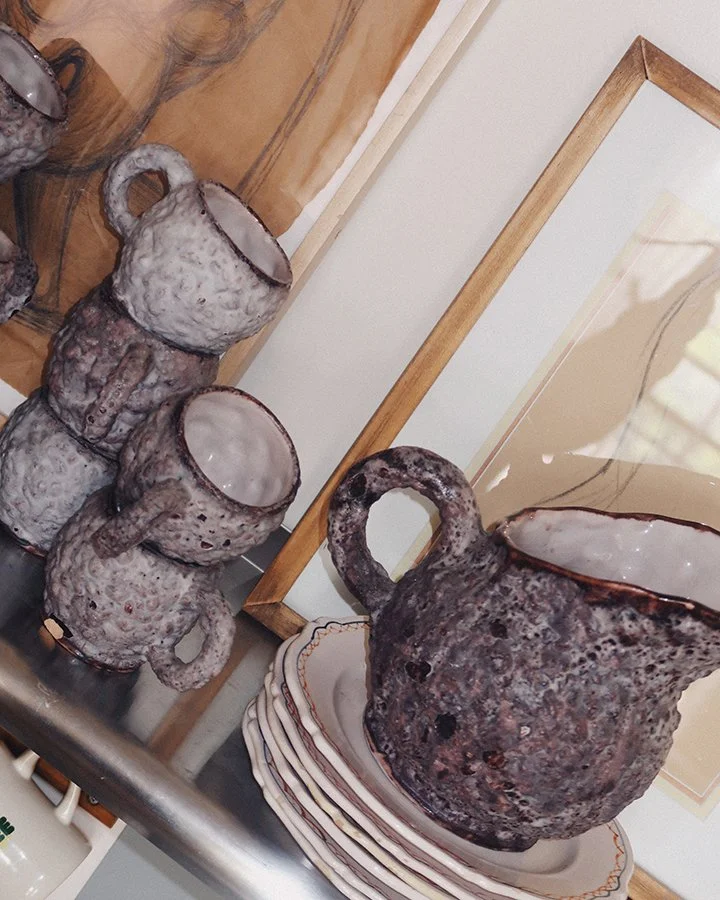 thegarage_cas_vietri_fat_lava_pitcher7.jpg