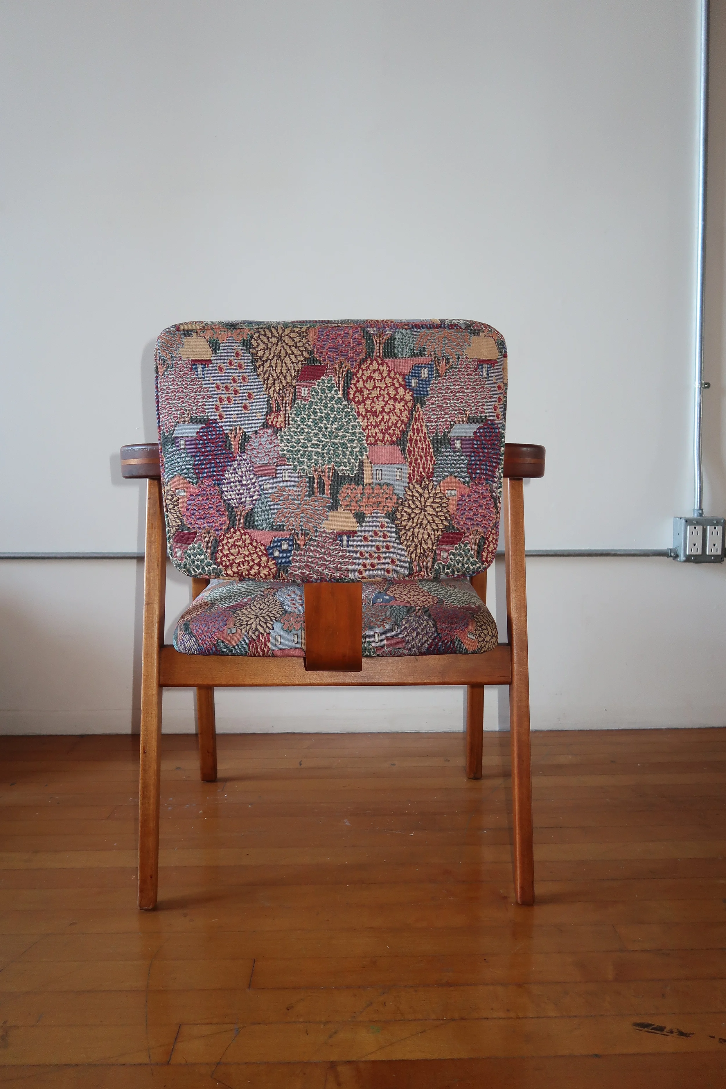 George Nelson Herman Miller Model 4663 chairs back.webp