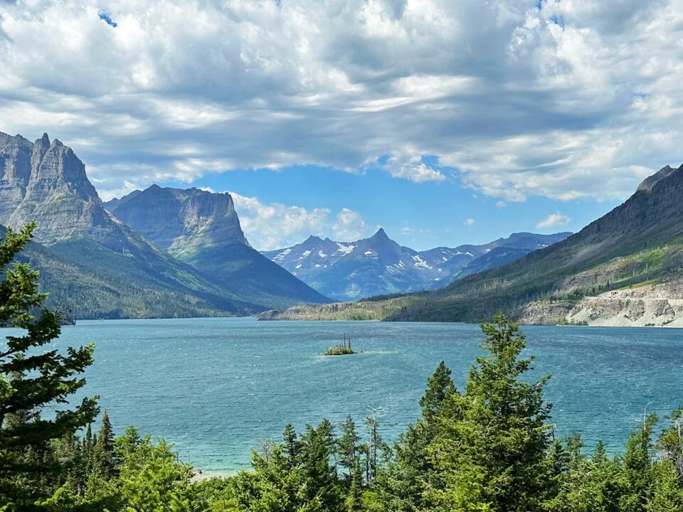 glacier-national-park-attractions-wild-goose-island-960x720.jpg