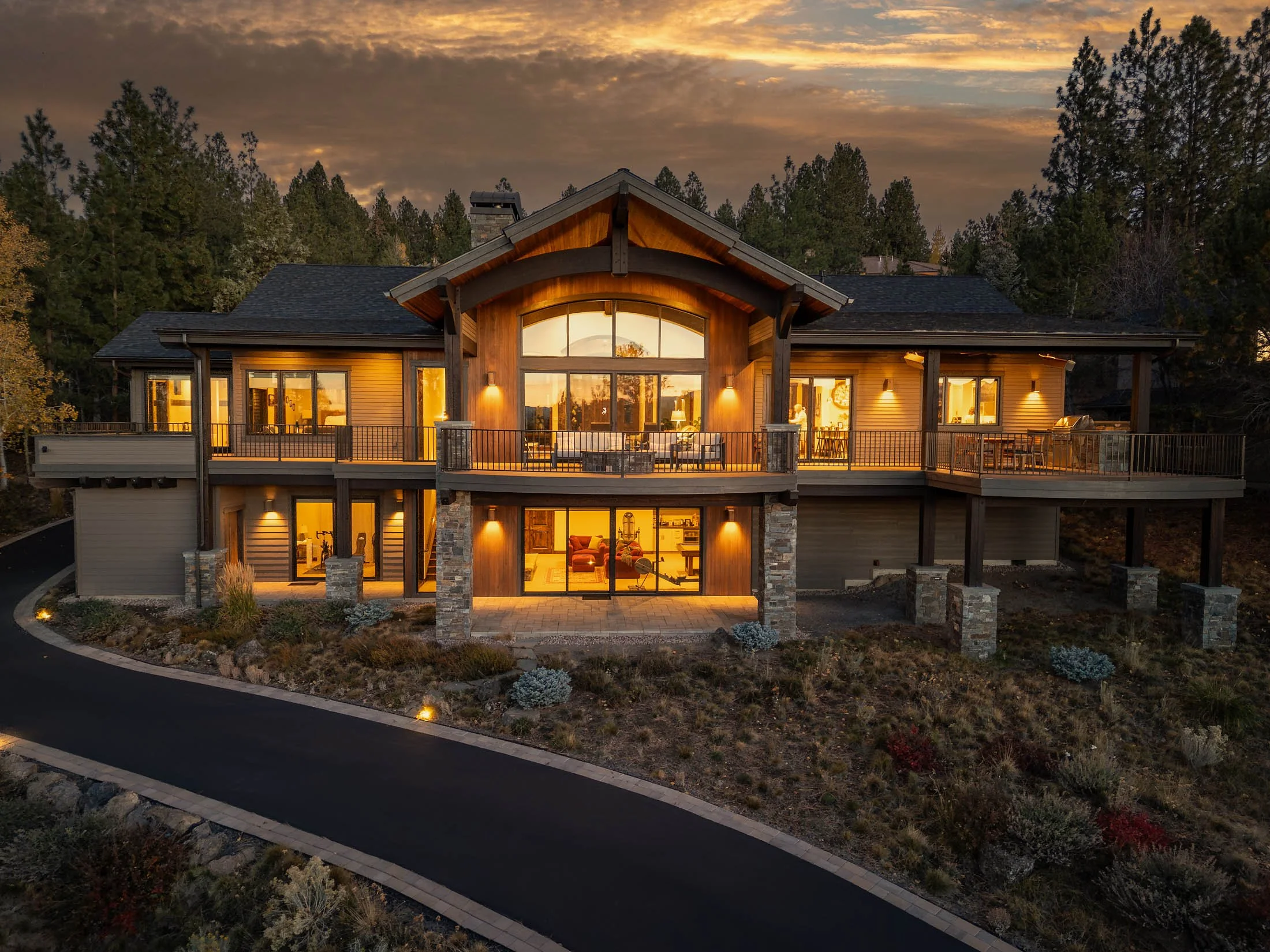 3160  NW Metke Pl aerial_0206.jpg