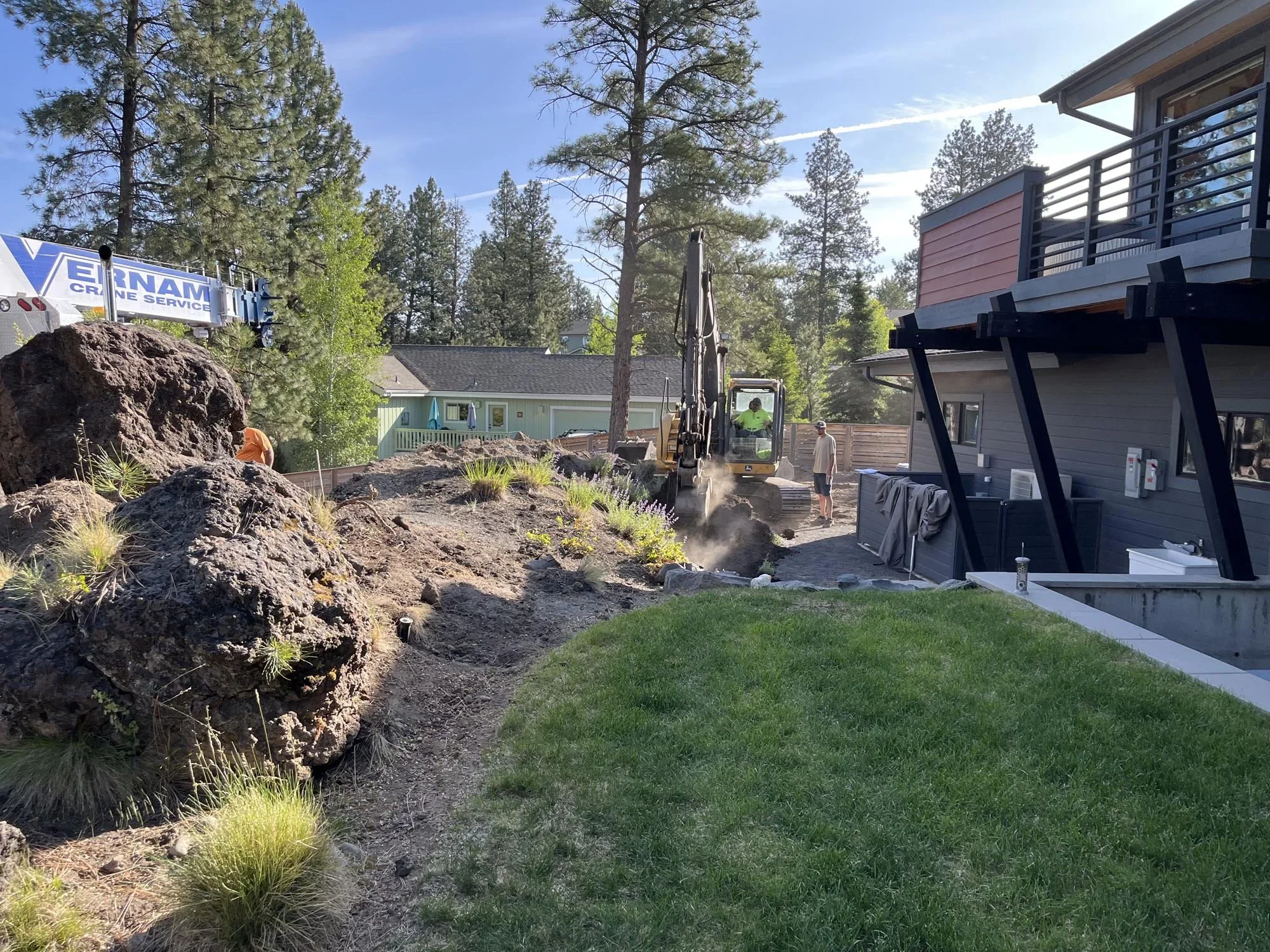 The Reserve at Broken Top in Central Oregon has a special place in our hearts as Pacwest Builders built all of the homes in the early days of the development and are happy to be working on another one. This project is unique; the owners purchased a h