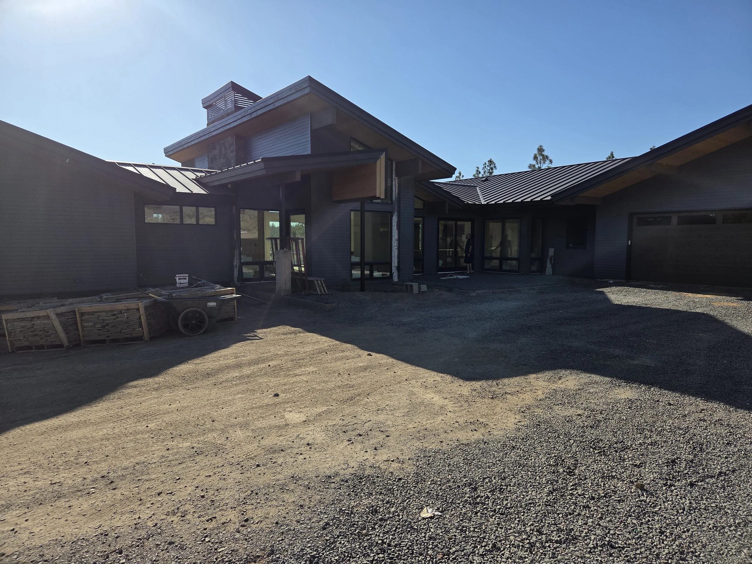 One of the newer developments in Bend, Oregon at Skyline Ranch offers larger parcels with a mixture of mountain view lots, timbered lots, and lots with amazing rock outcroppings and this lot has a bit of everything. Spencer Williams at Pacwest Builde