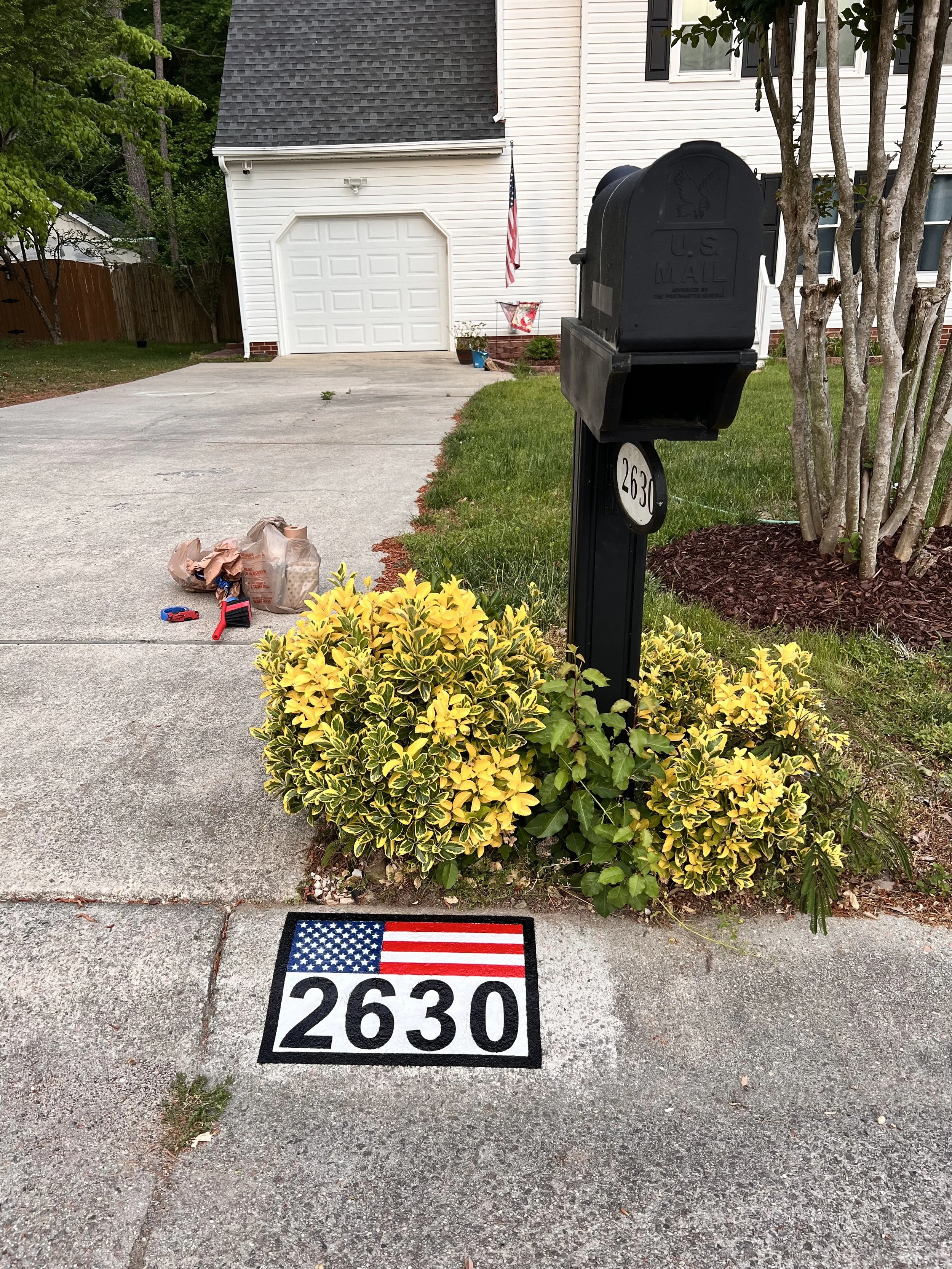 MailboxCurbSign.jpeg