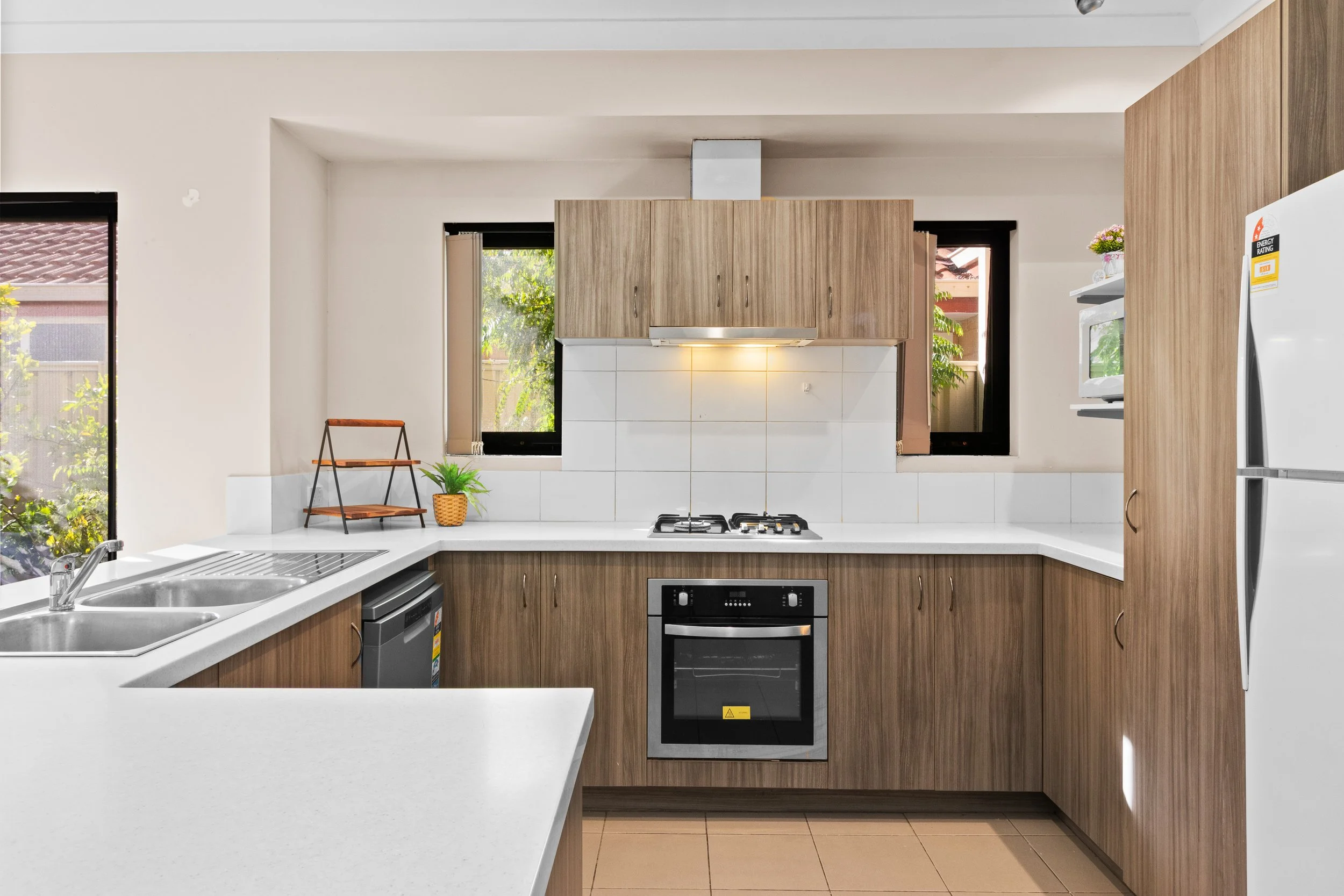 06- 19_26 Churchill HiR.jpg