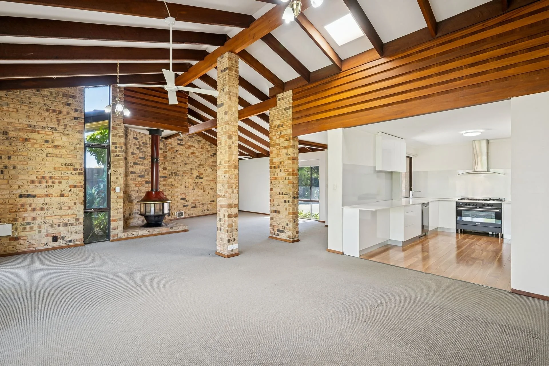 1_1 58 Congdon Way, Booragoon 04.jpg