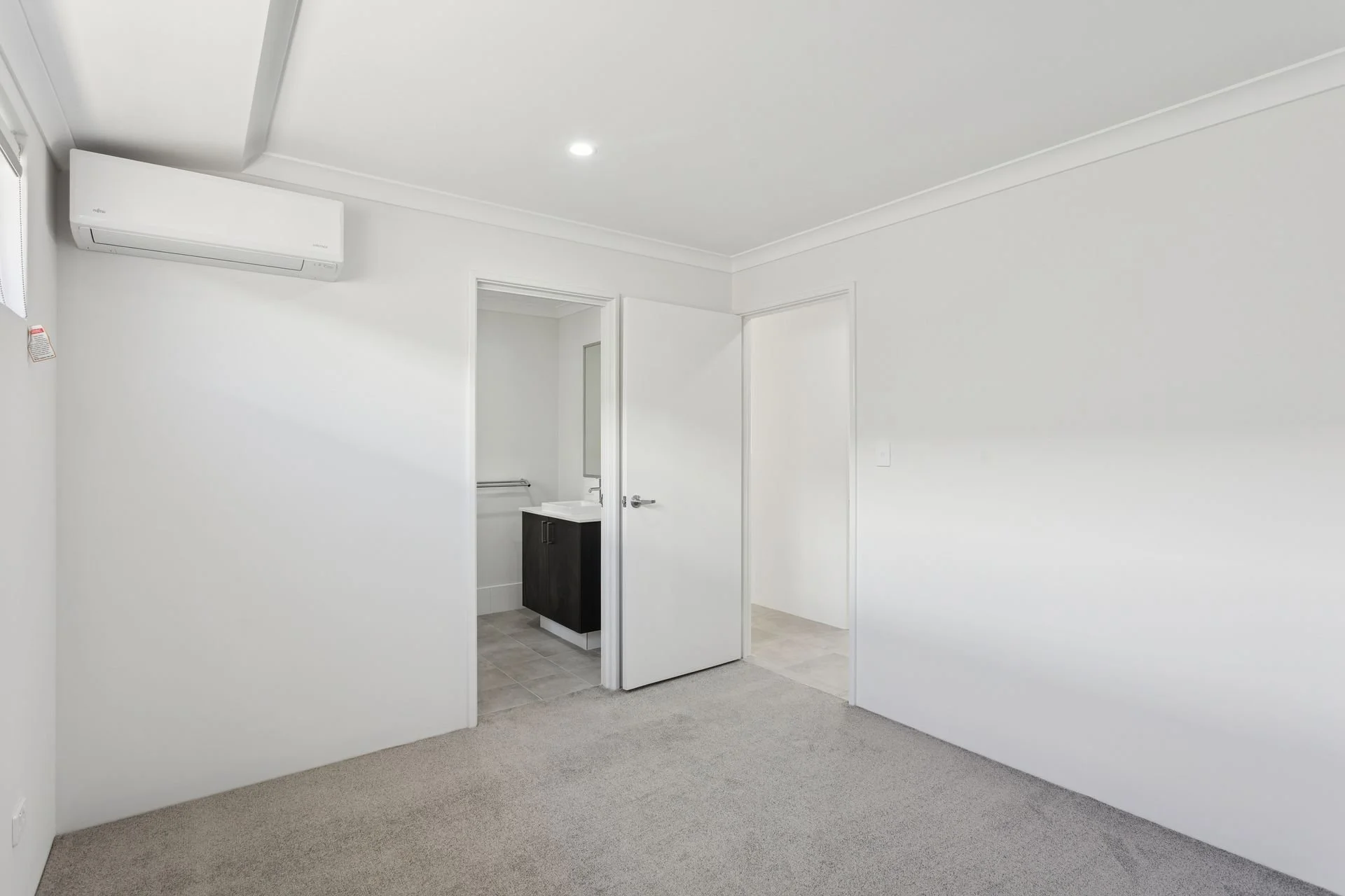 8_69 Laura Grange Brabham 07.jpg