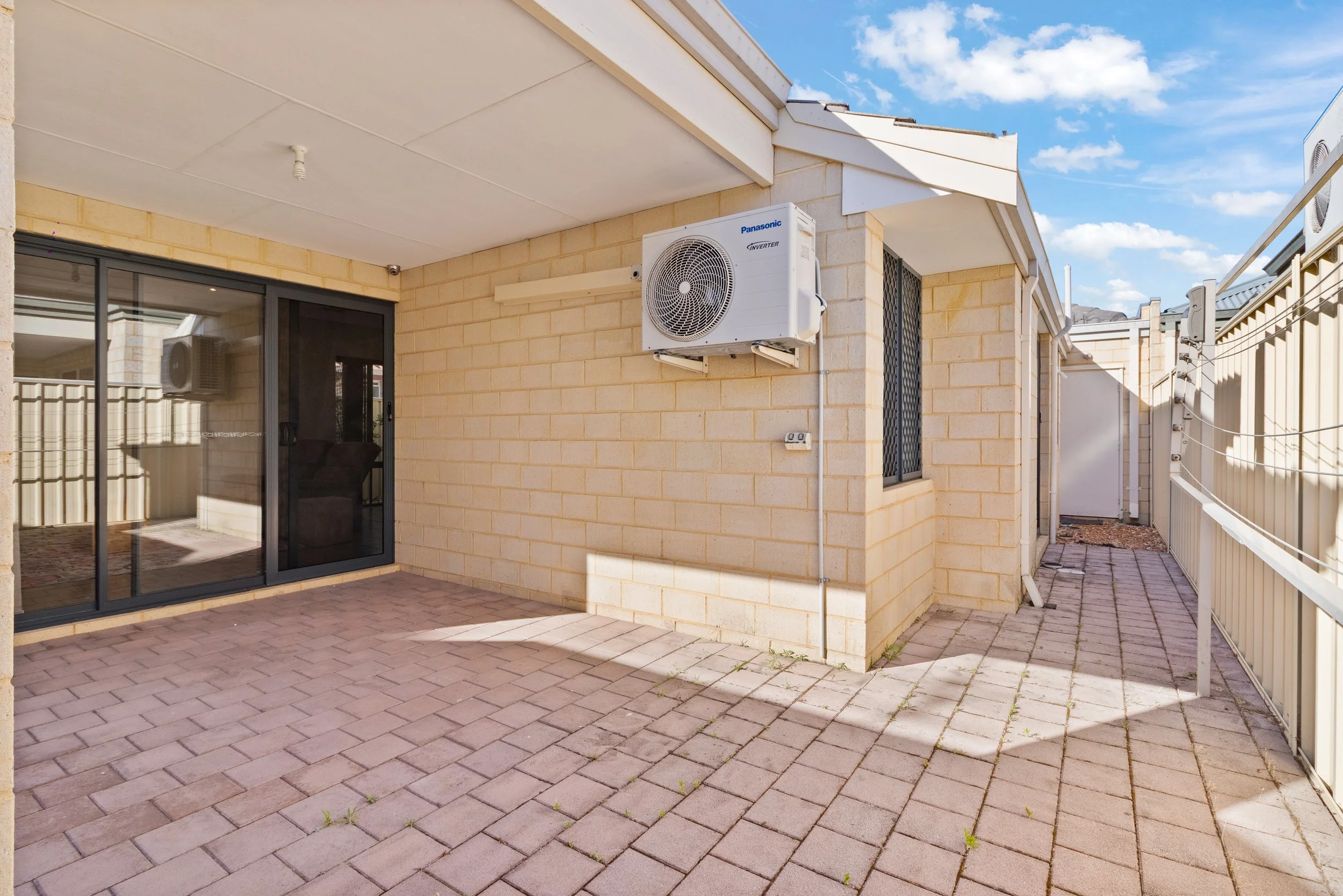 20- 19_26 Churchill HiR.jpg