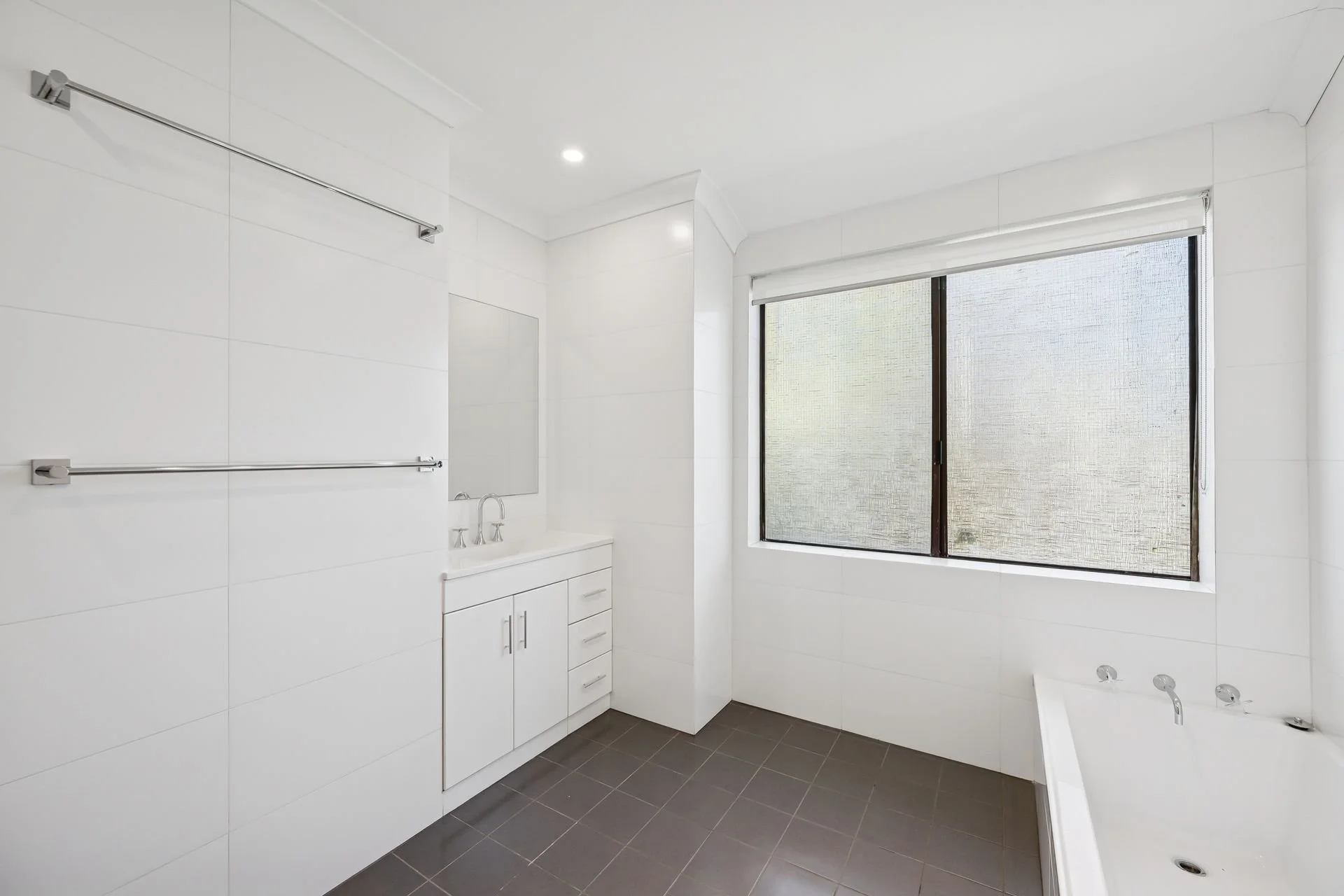 11_1 58 Congdon Way, Booragoon 11.jpg