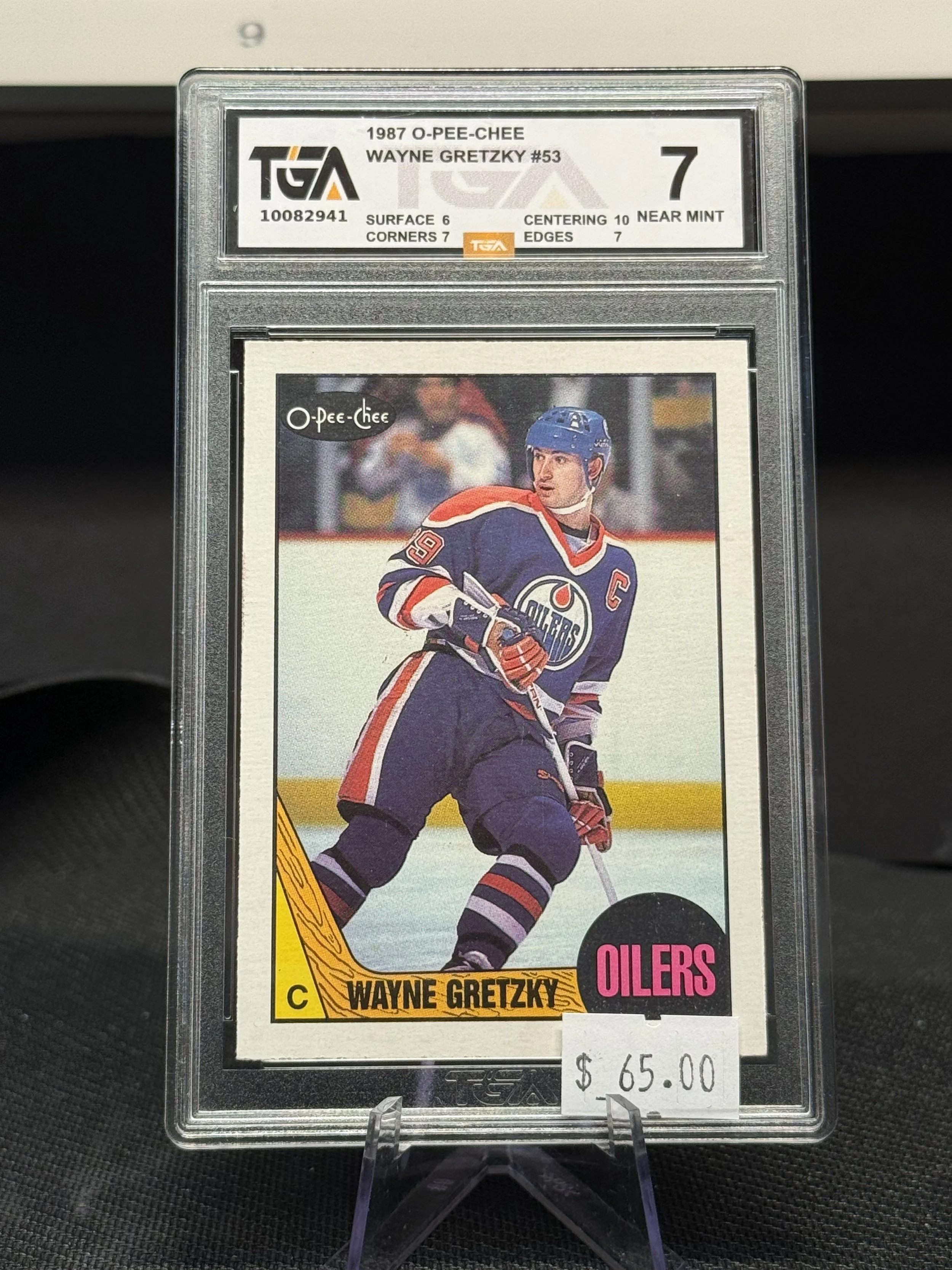 1987 O-Pee-Chee Wayne Gretzky Card #53 Graded 7