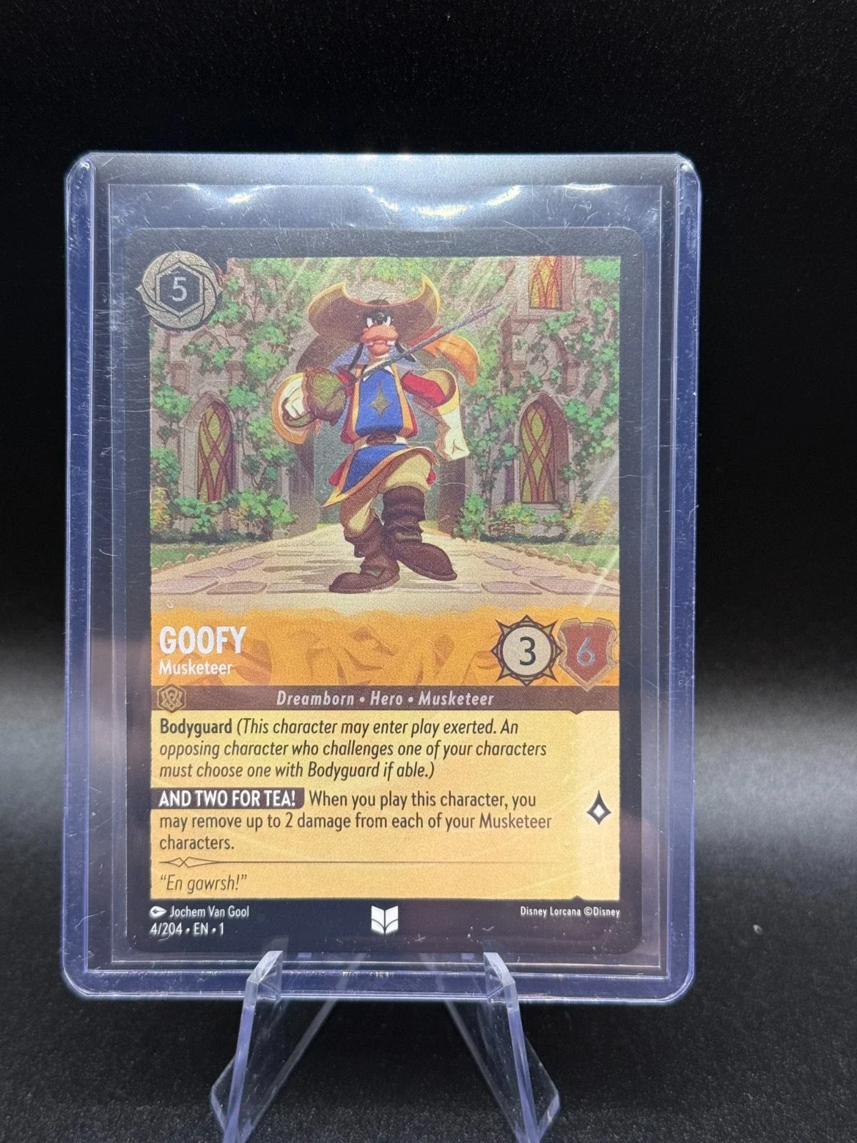 GOOFY Musketeer  4/204 Disney Lorcana TCG Regular  EN1 NM