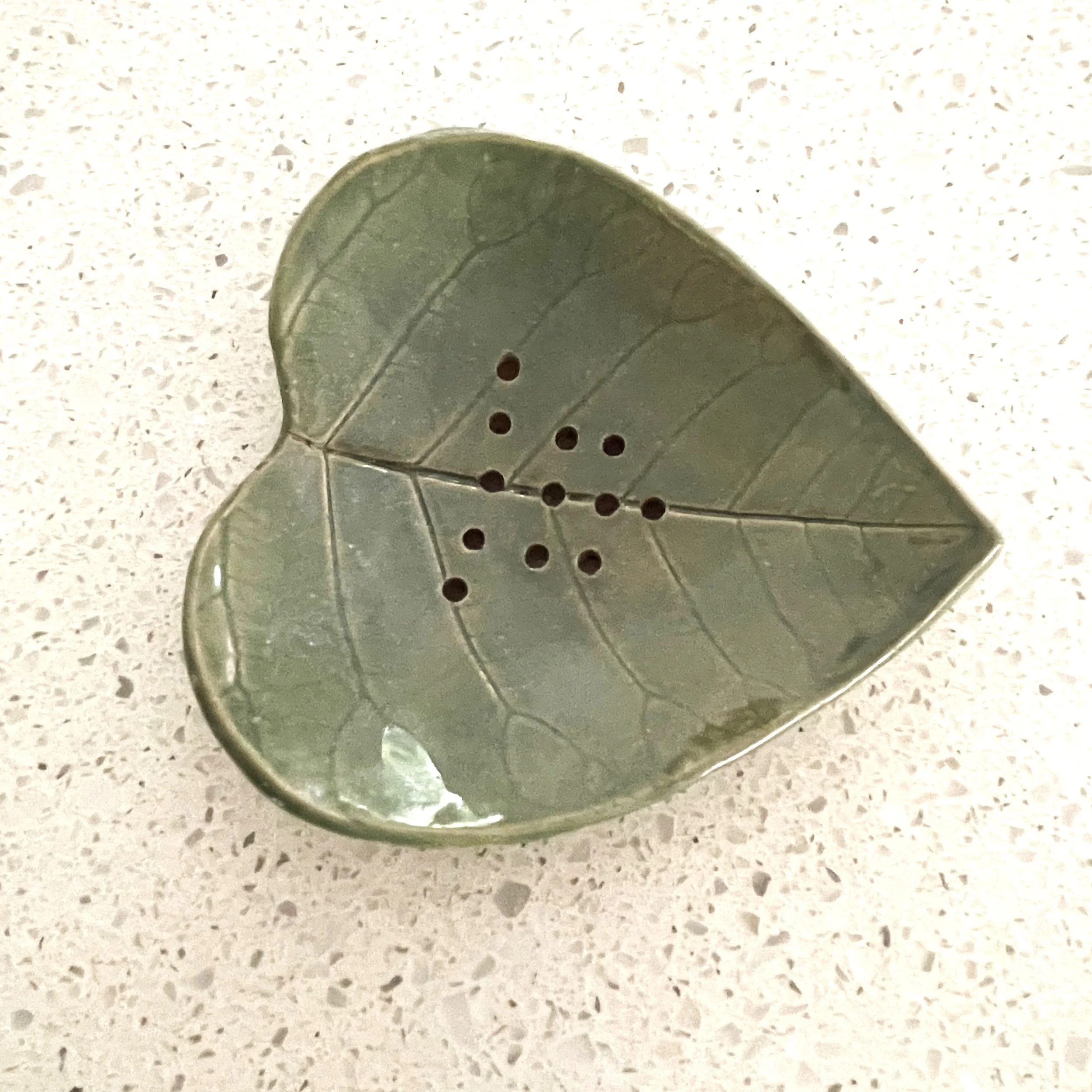 Green Forest Heart Leaf- Soap Dish