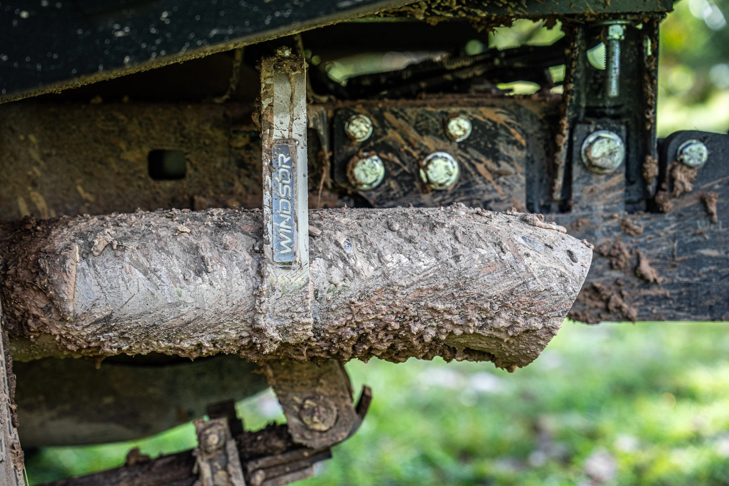 79 Vic High Country exhaust.jpg