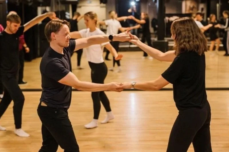 West Coast Swing (Nivå 2)